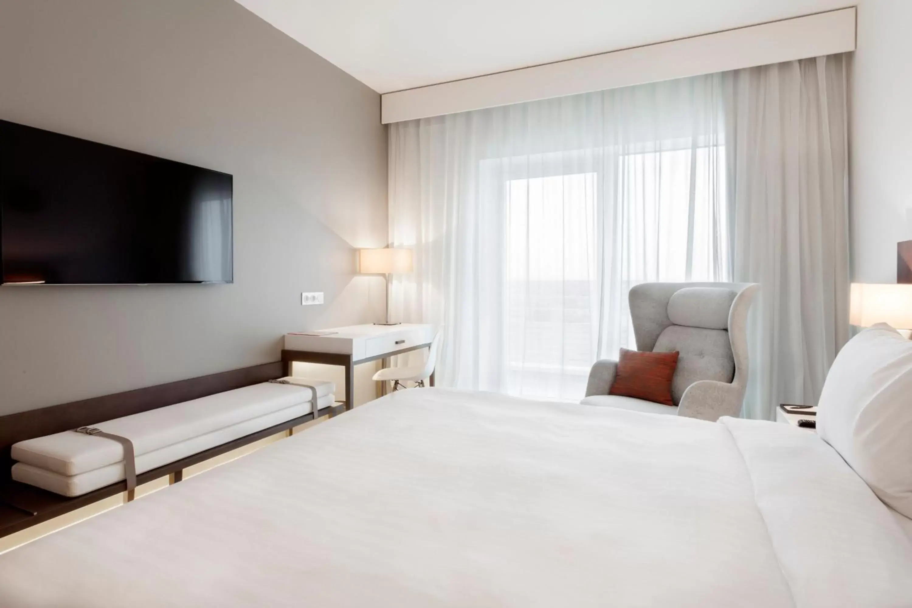 Photo of the whole room, Bed in AC Hotel by Marriott Paris Le Bourget Airport