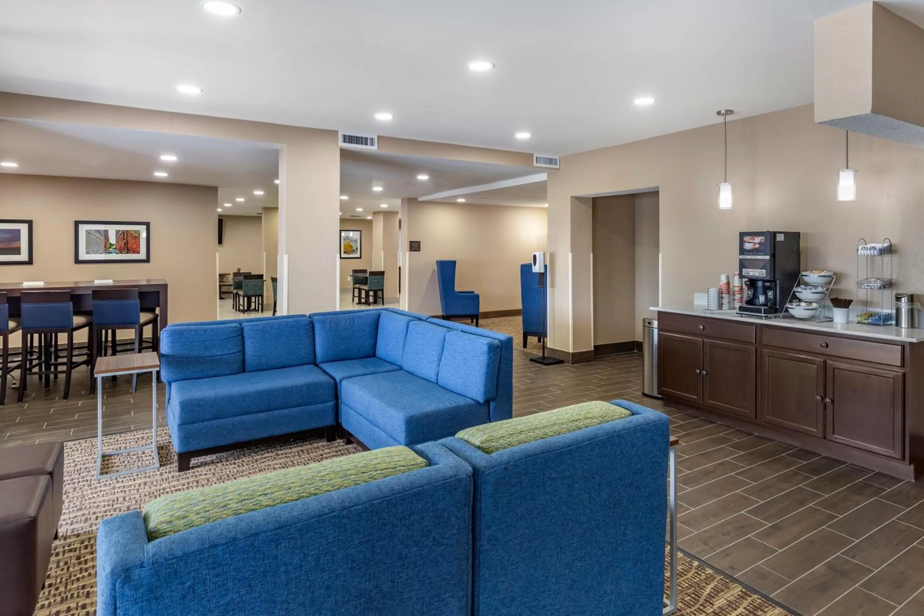 Lobby or reception in Quality Inn & Suites Spring Lake - Fayetteville near Fort Bragg