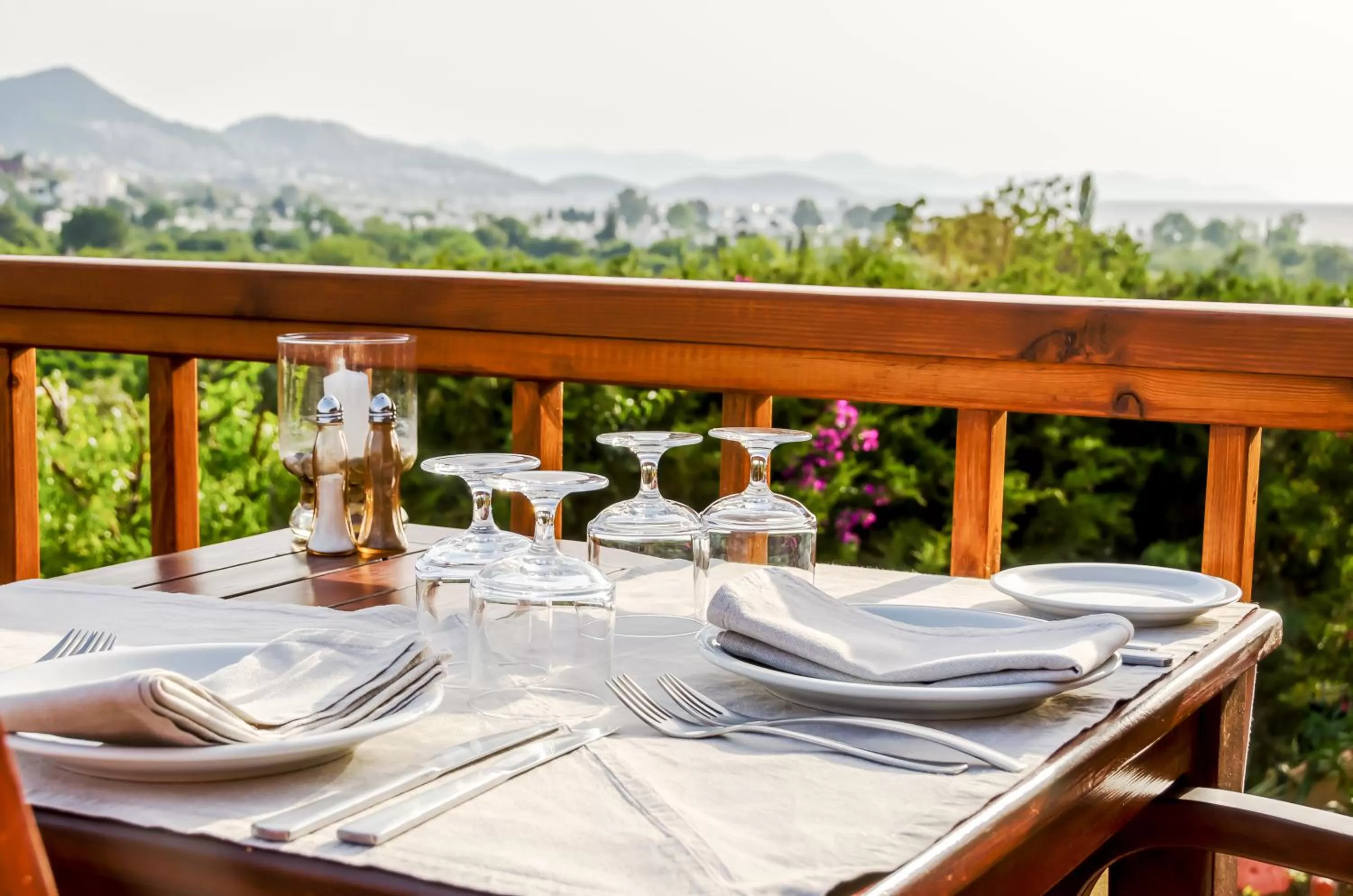 Restaurant/Places to Eat in 4reasons hotel + bistro | 12+