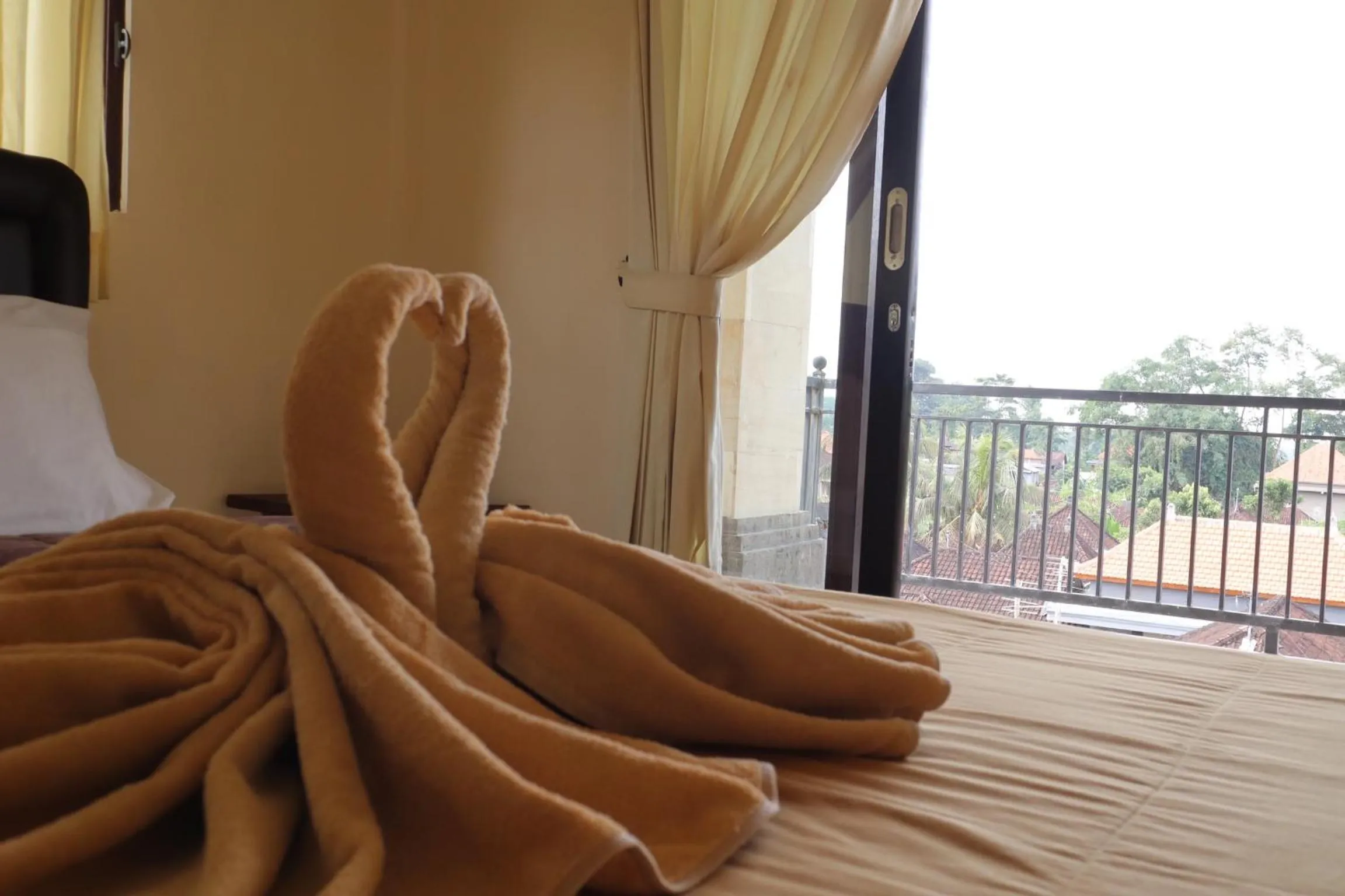 Bed in Wijaya Guest House Ubud