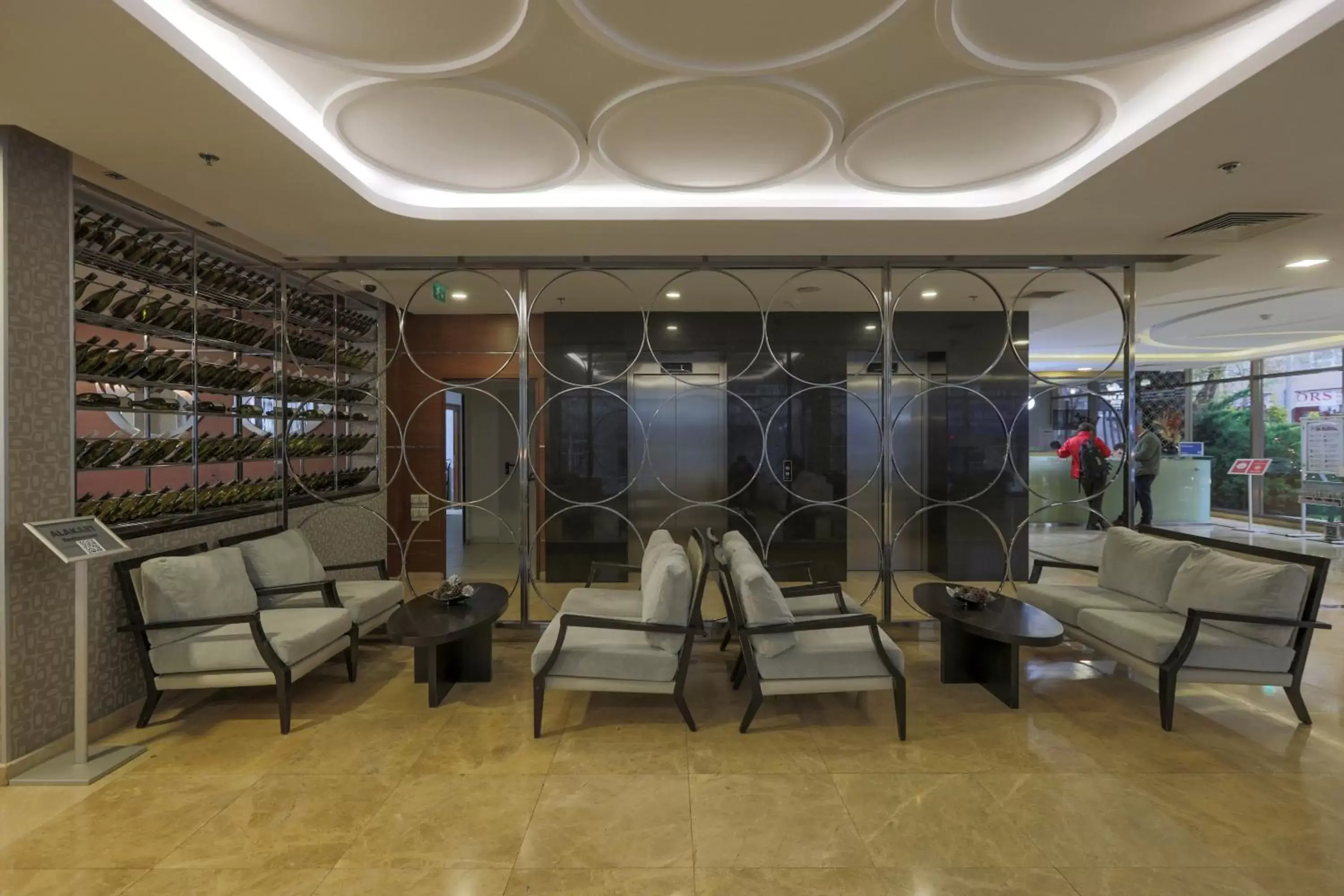 Lobby or reception in Niza Park Hotel