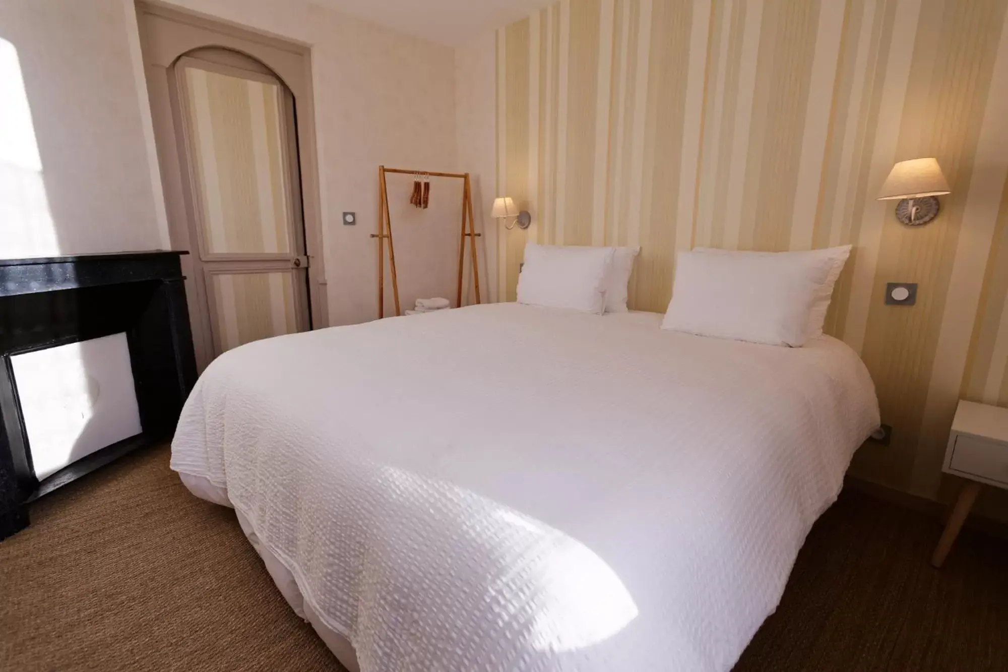 Bed in Appart'Hôtel Sainte Trinité