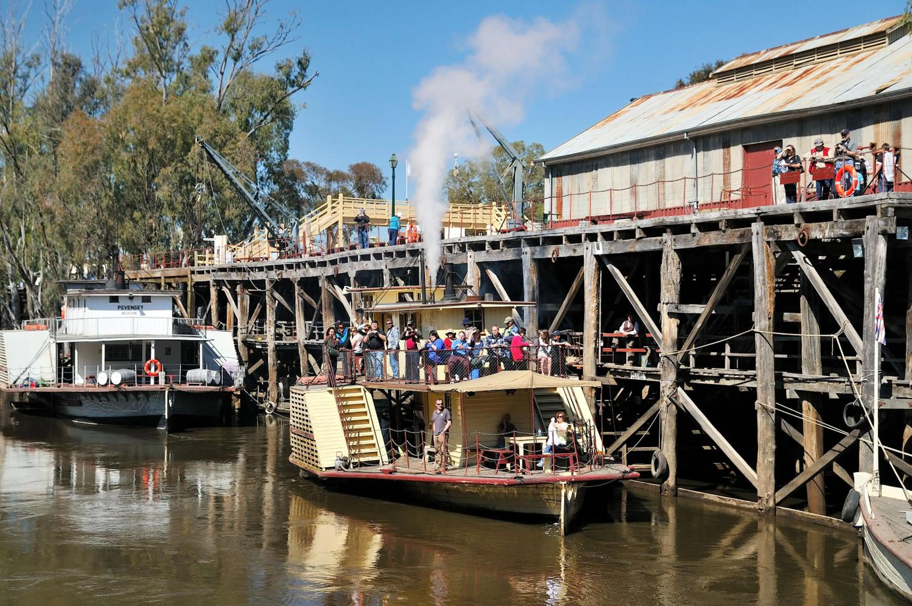 Nearby landmark in Bridges on Meninya Motel & Apartments