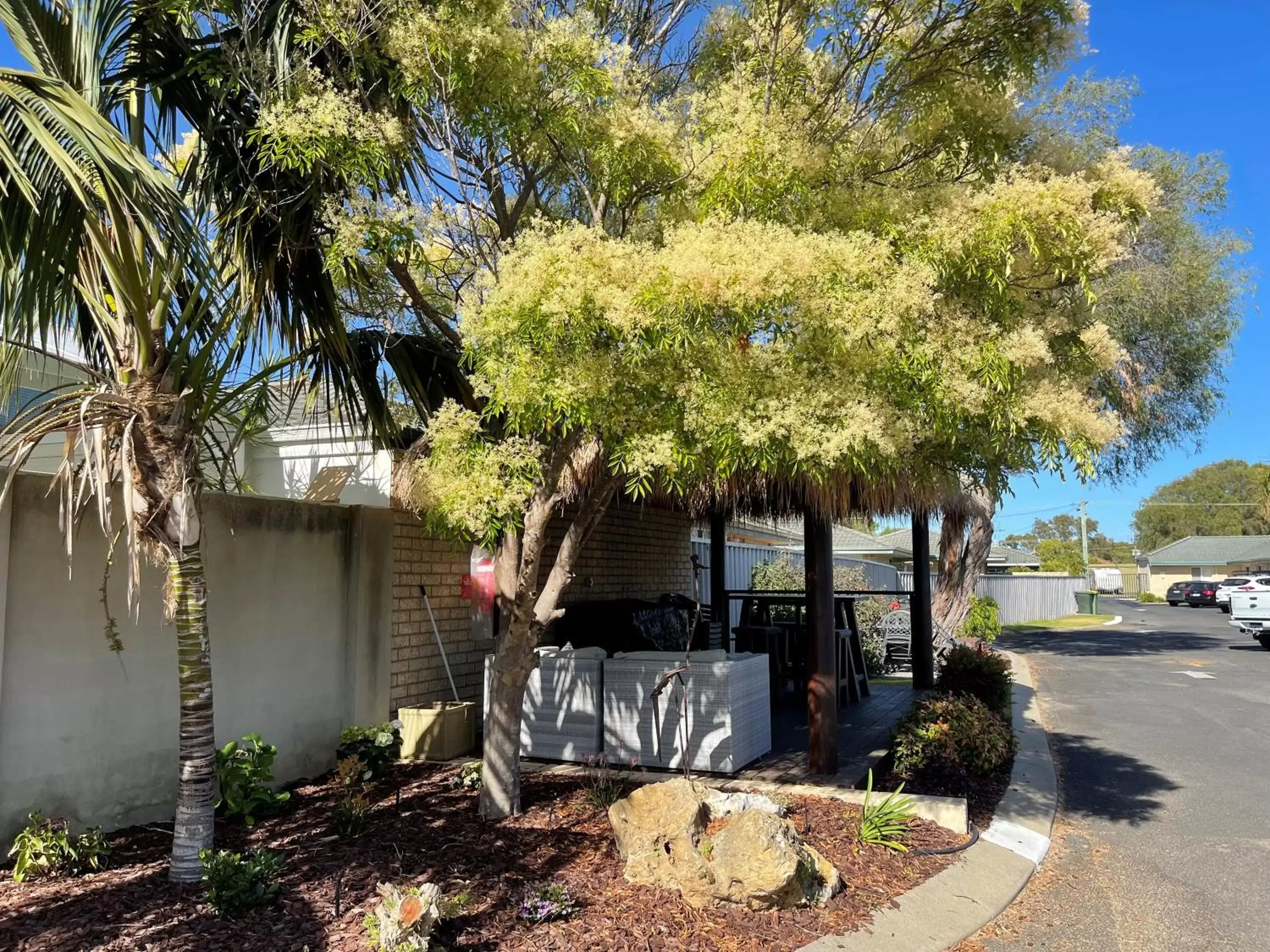 Garden in Gale Street Motel & Villas