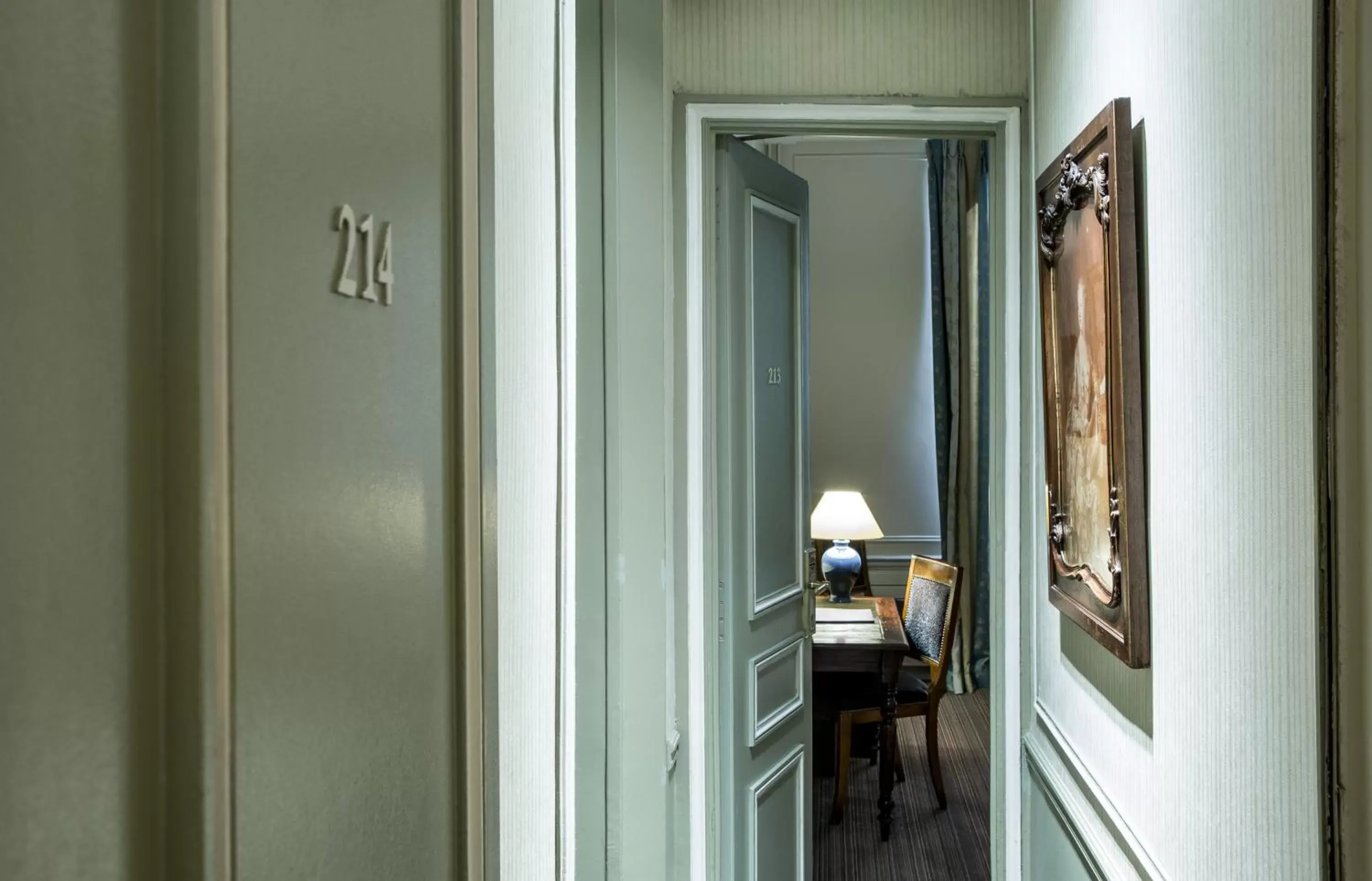 Connecting Family Room in Hôtel Mansart - Esprit de France
