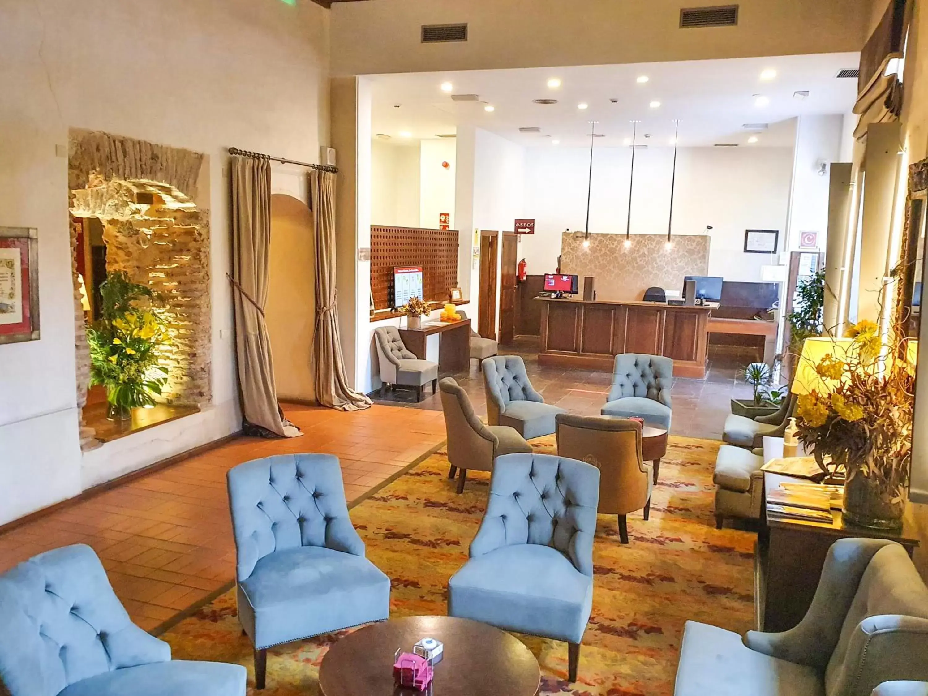 Lobby or reception in Hotel San Antonio el Real