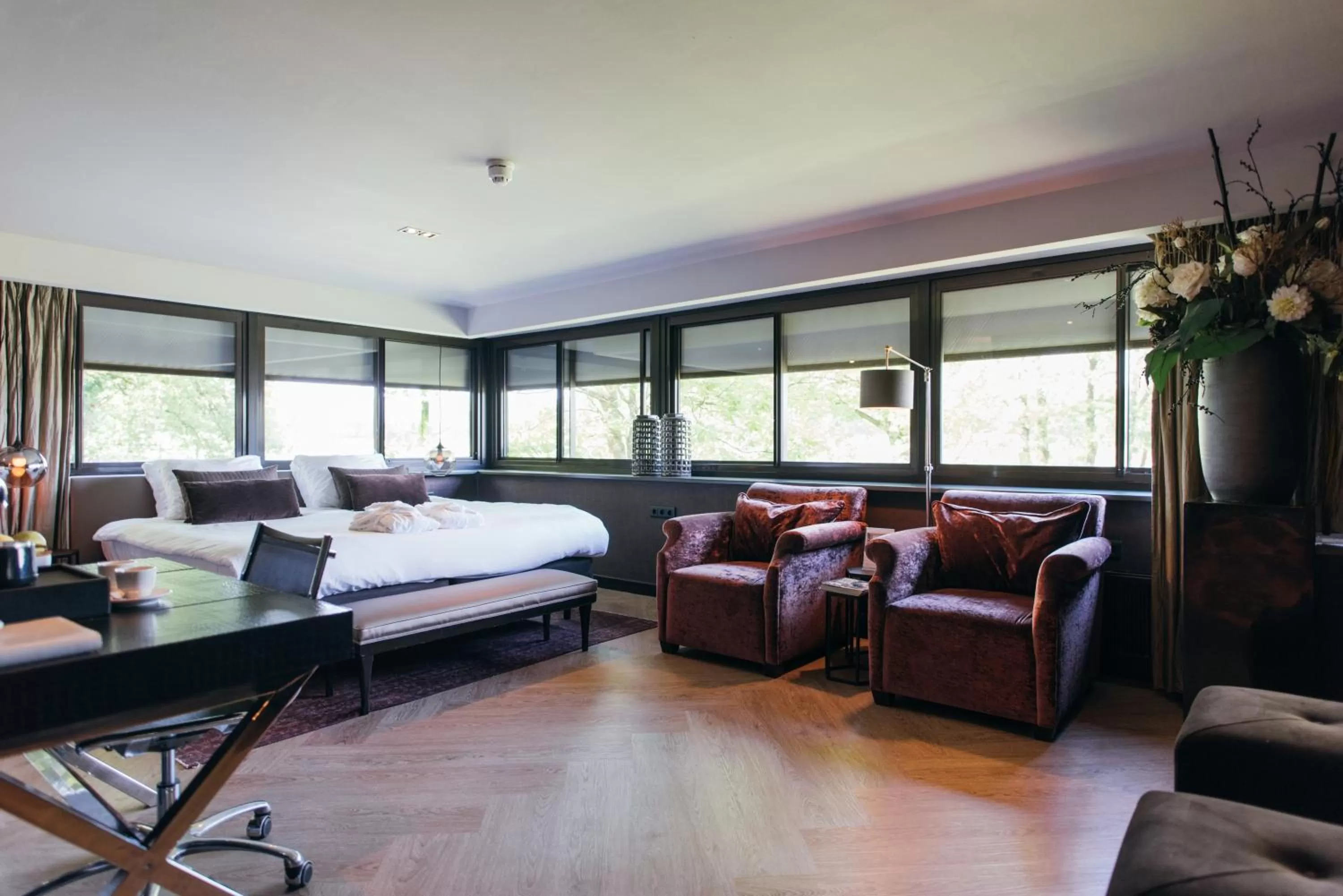 Suite with Garden View in Van der Valk Hotel Apeldoorn - de Cantharel