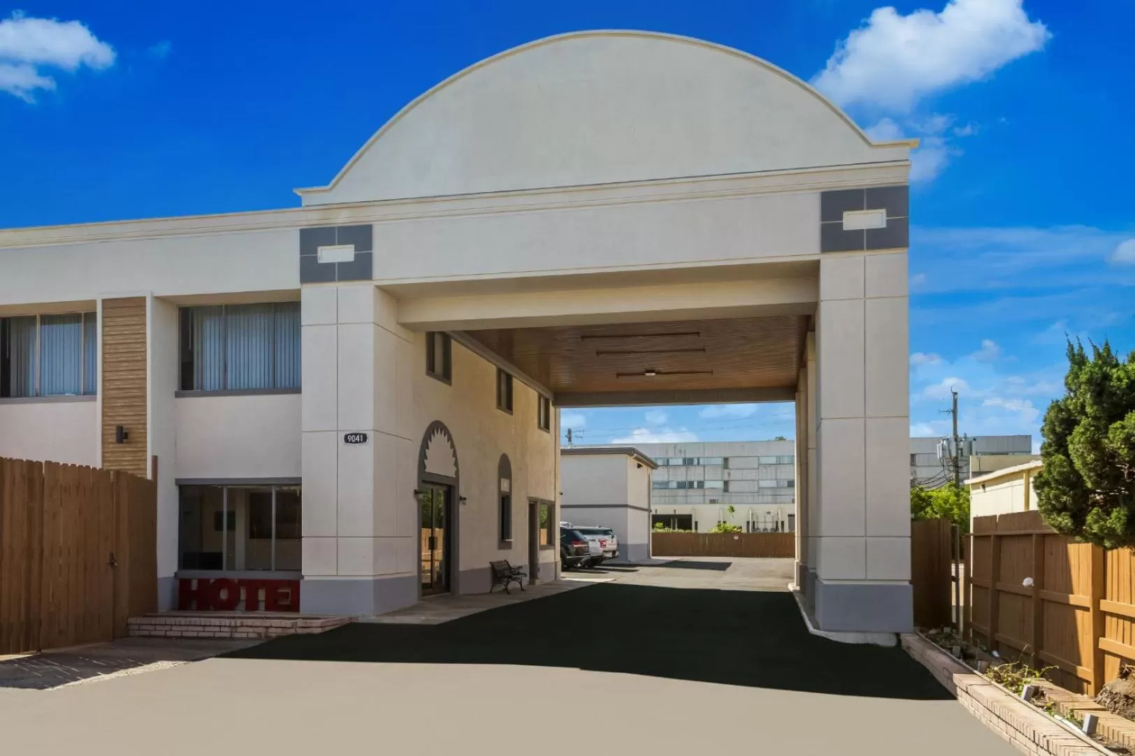 Property building in Signature Inn Houston Galleria