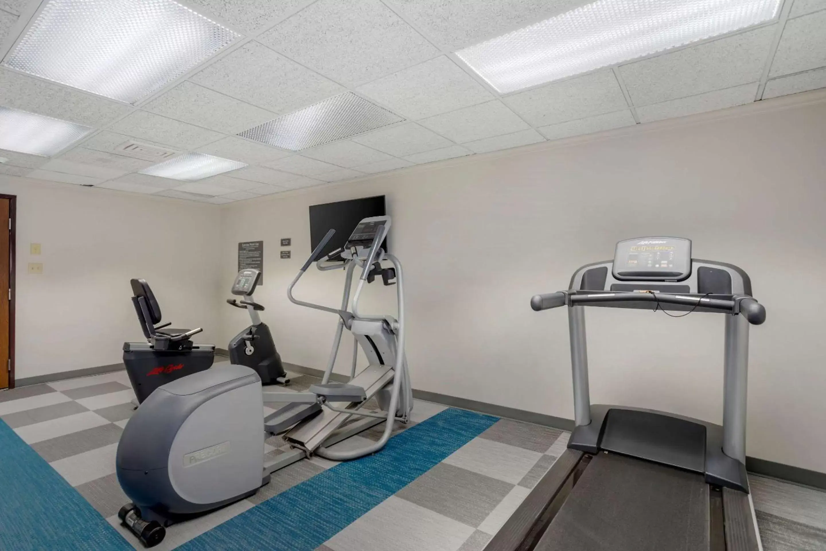 Fitness centre/facilities, Fitness Center/Facilities in Comfort Inn & Suites