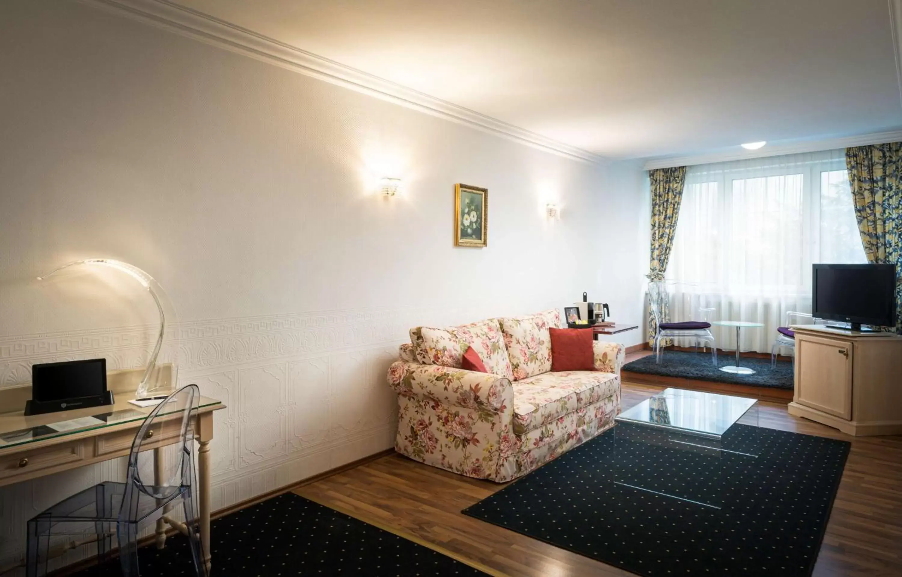 Photo of the whole room in Arthotel ANA Gala Photo of the whole room in Arthotel ANA Gala