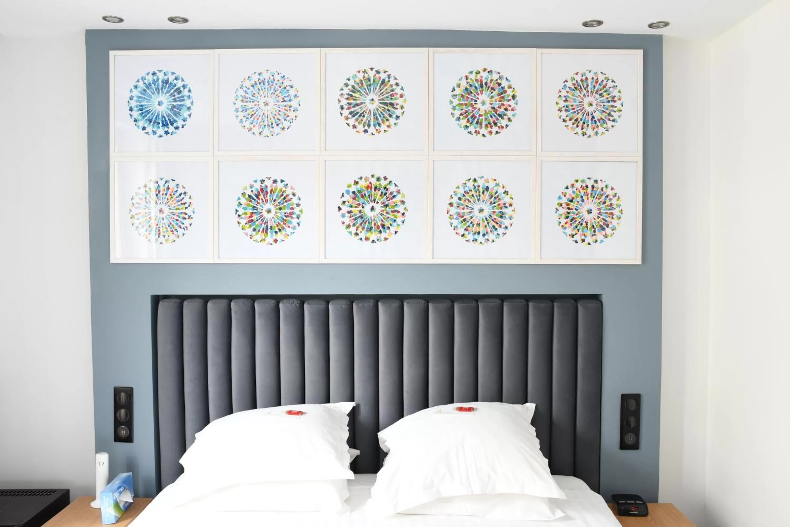 Decorative detail, Bed in Hotel Aida Opera