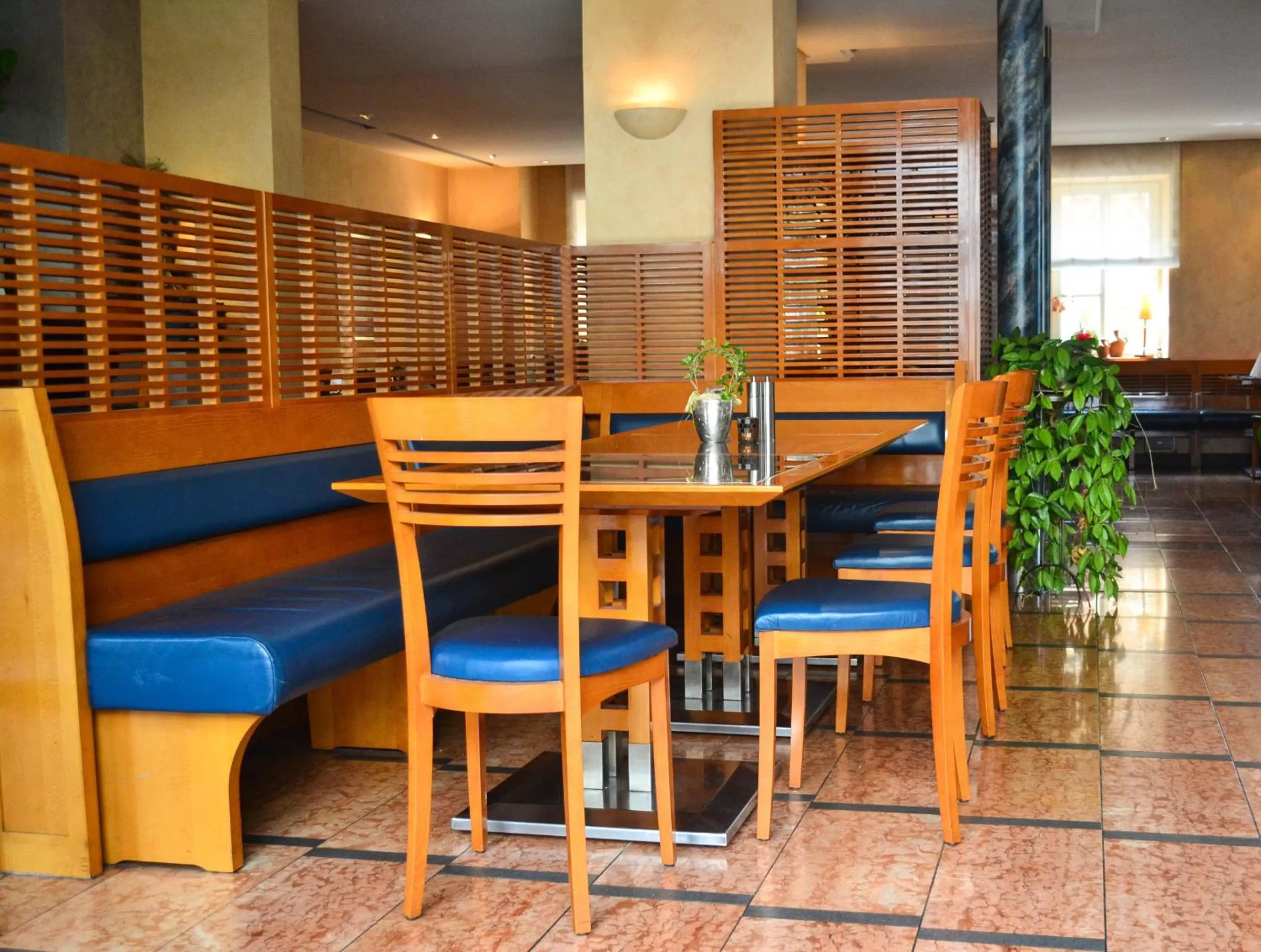 Restaurant/places to eat in Staffelsteiner Hof