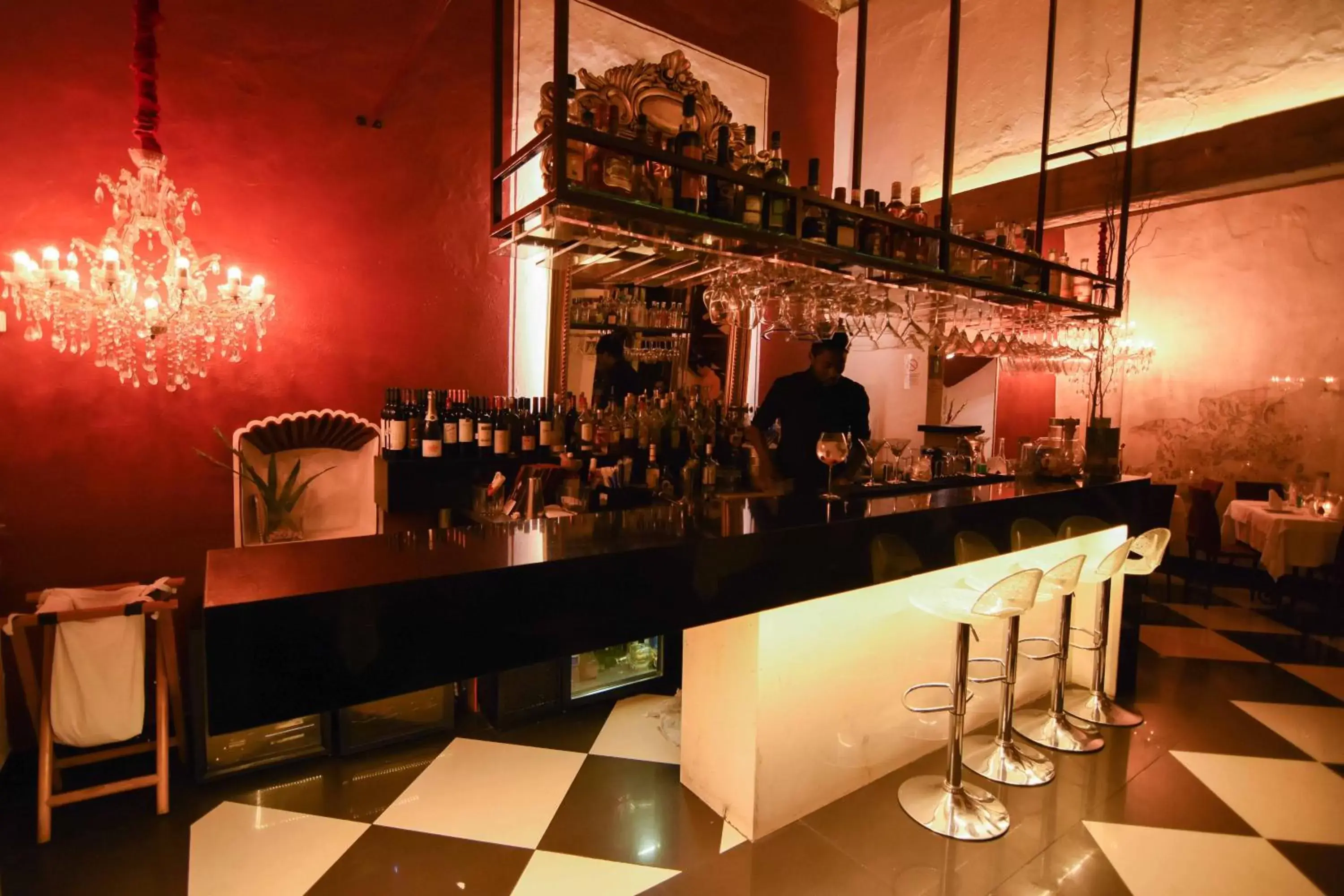 Lounge or bar, Restaurant/Places to Eat in El Sueño Hotel & Spa