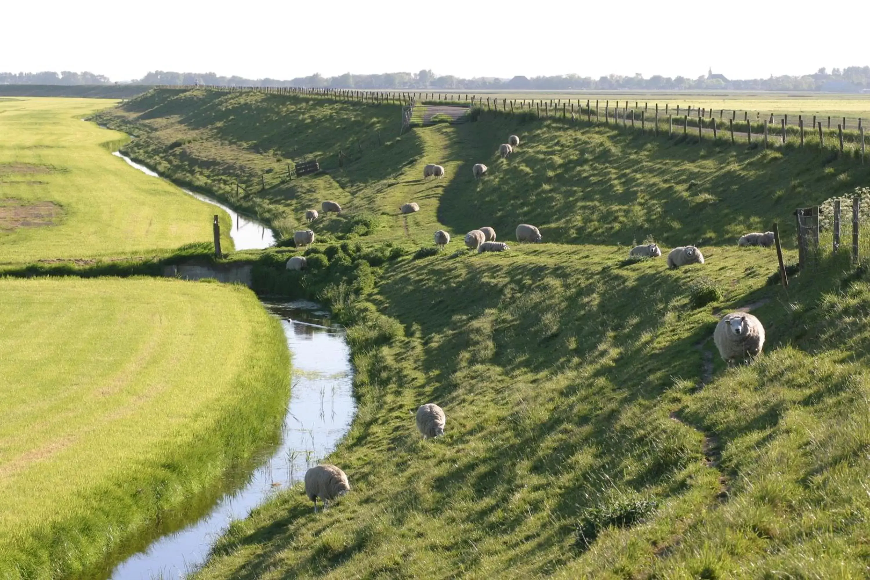 Nearby landmark, Bird's-eye View in Hotelhuisjes Andijk