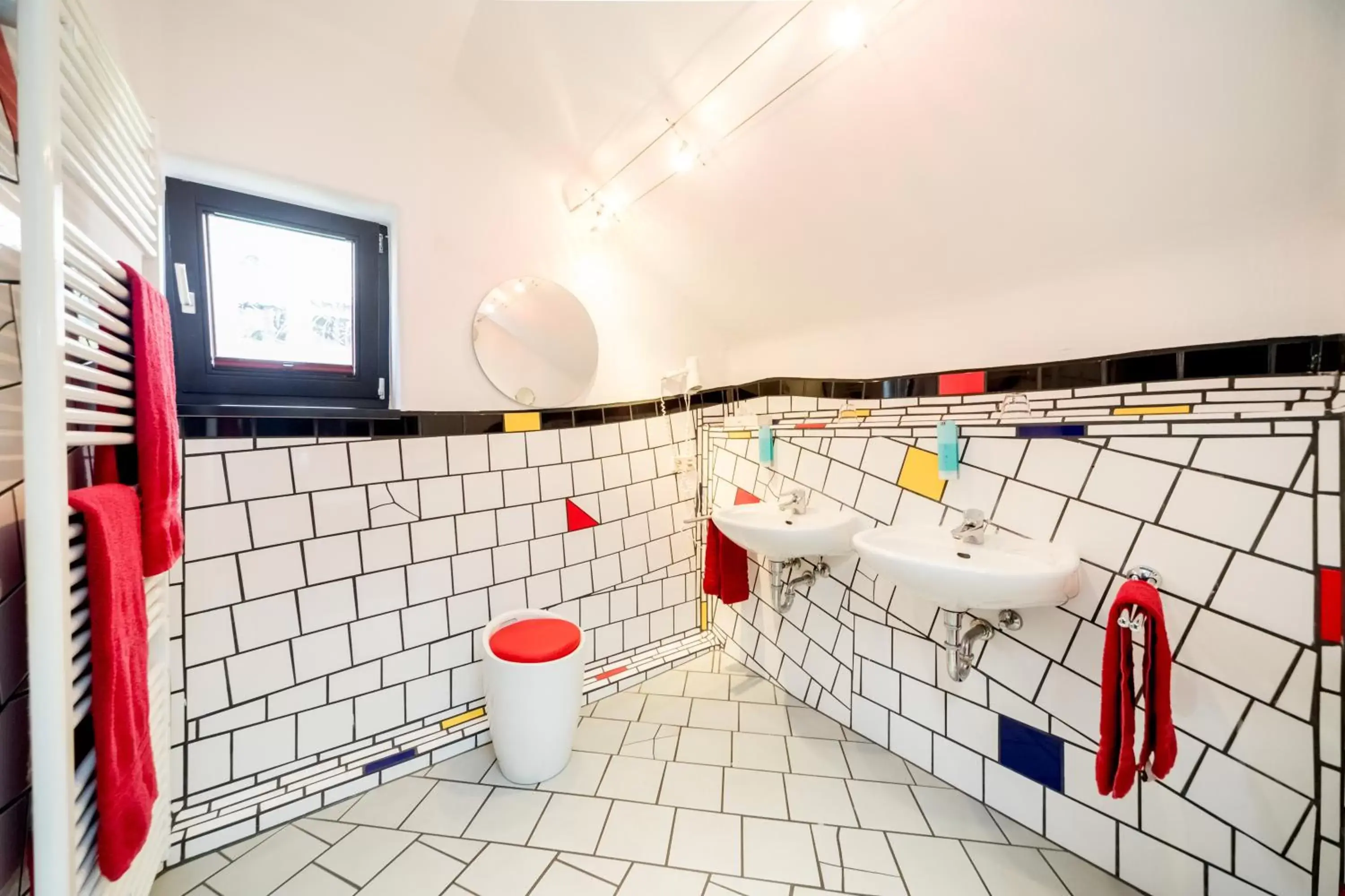 Bathroom in artHOTEL Magdeburg