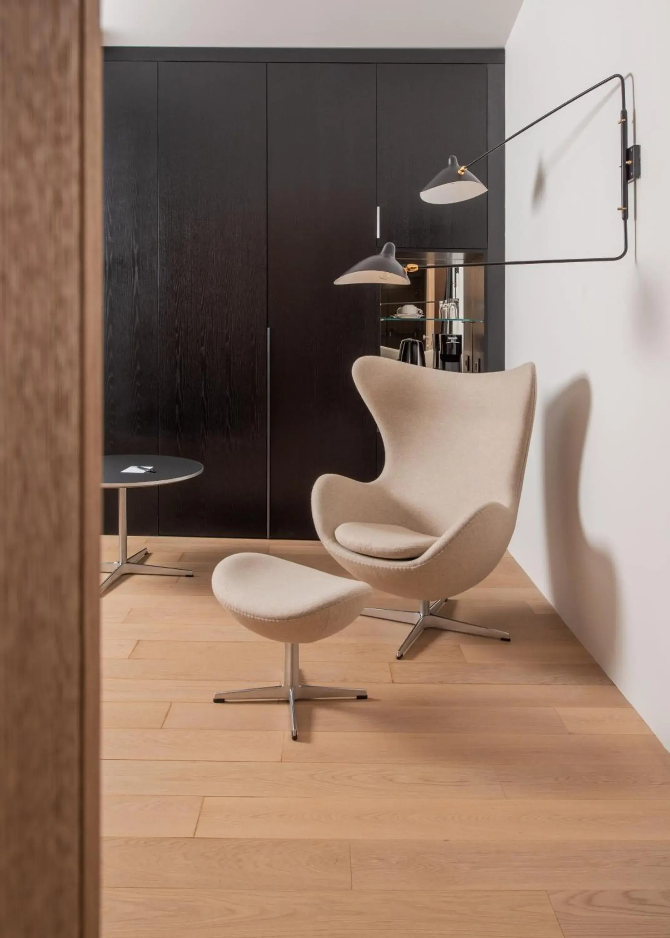 Seating area, Bathroom in Briig Boutique Hotel