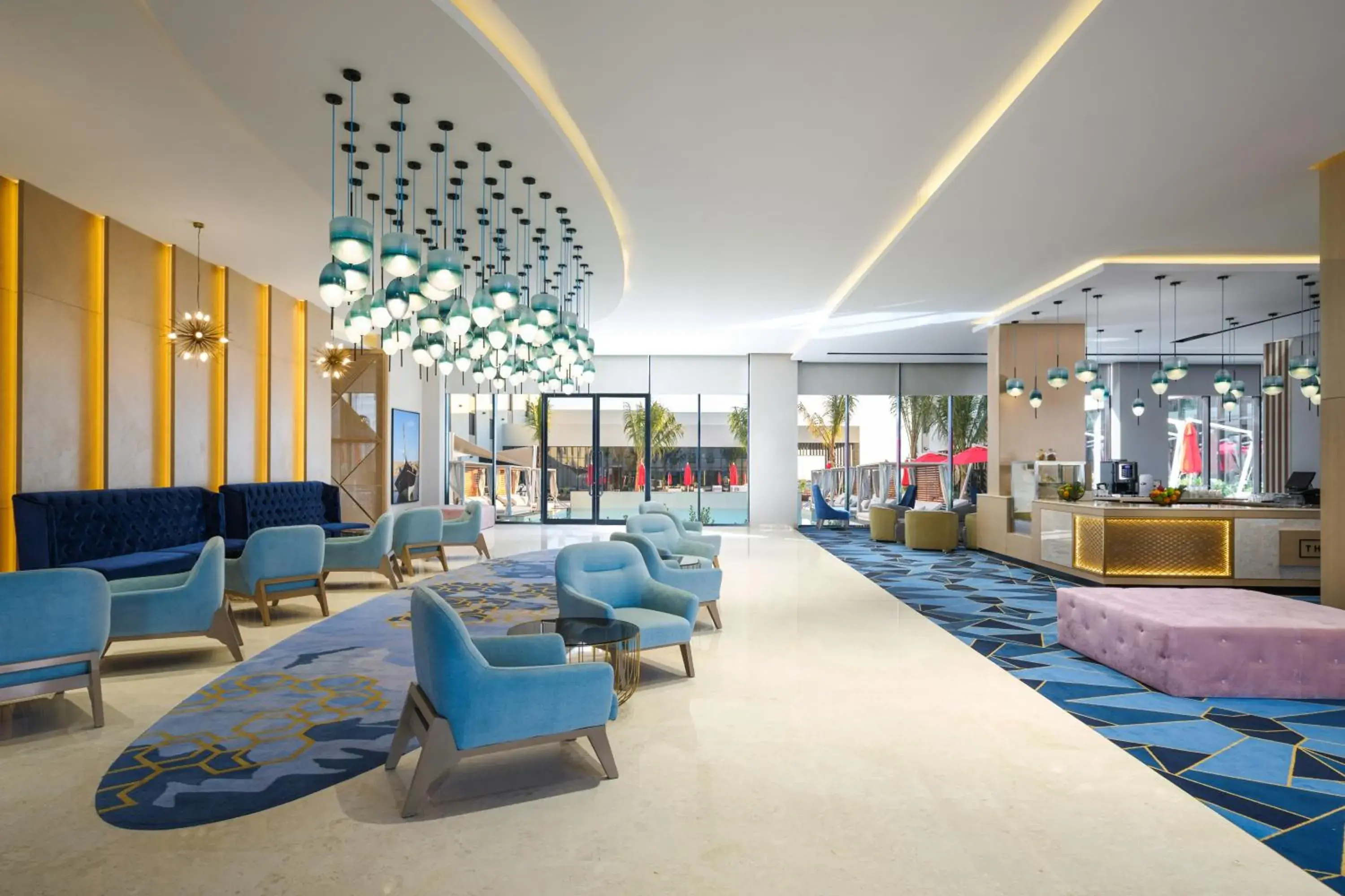 Lobby or reception in Avani Muscat Hotel & Suites