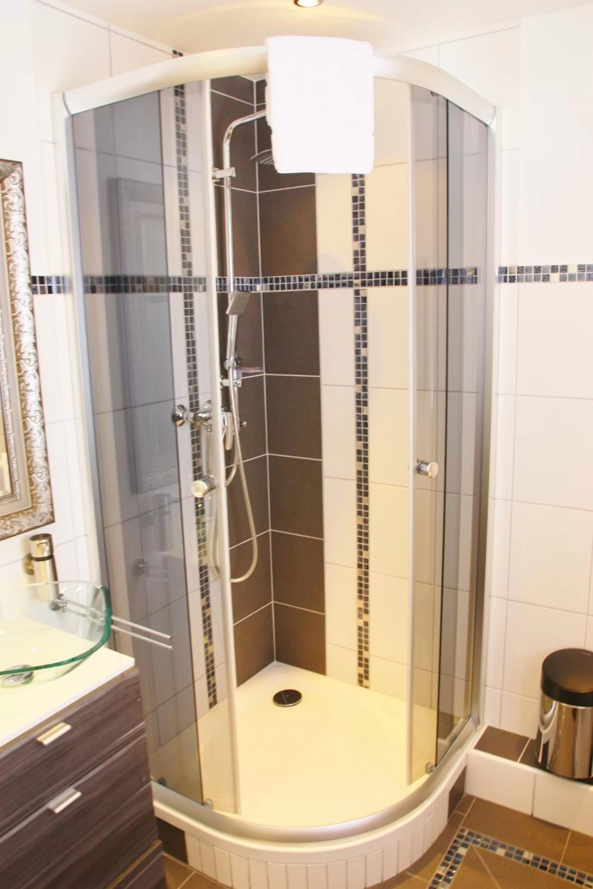 Bathroom in Hotel am Schloss