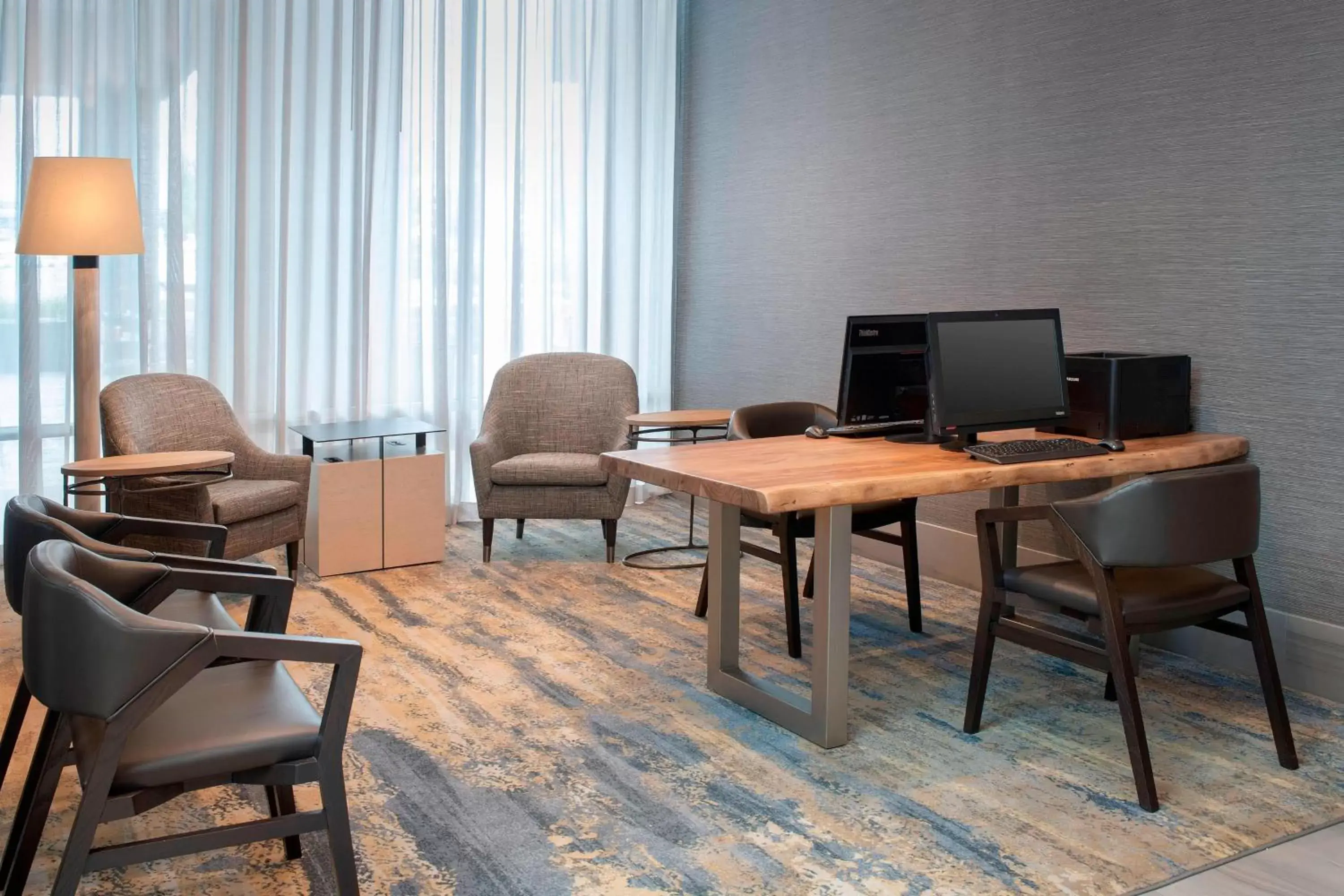 Business facilities, Seating Area in Delta Hotels by Marriott Seattle Everett