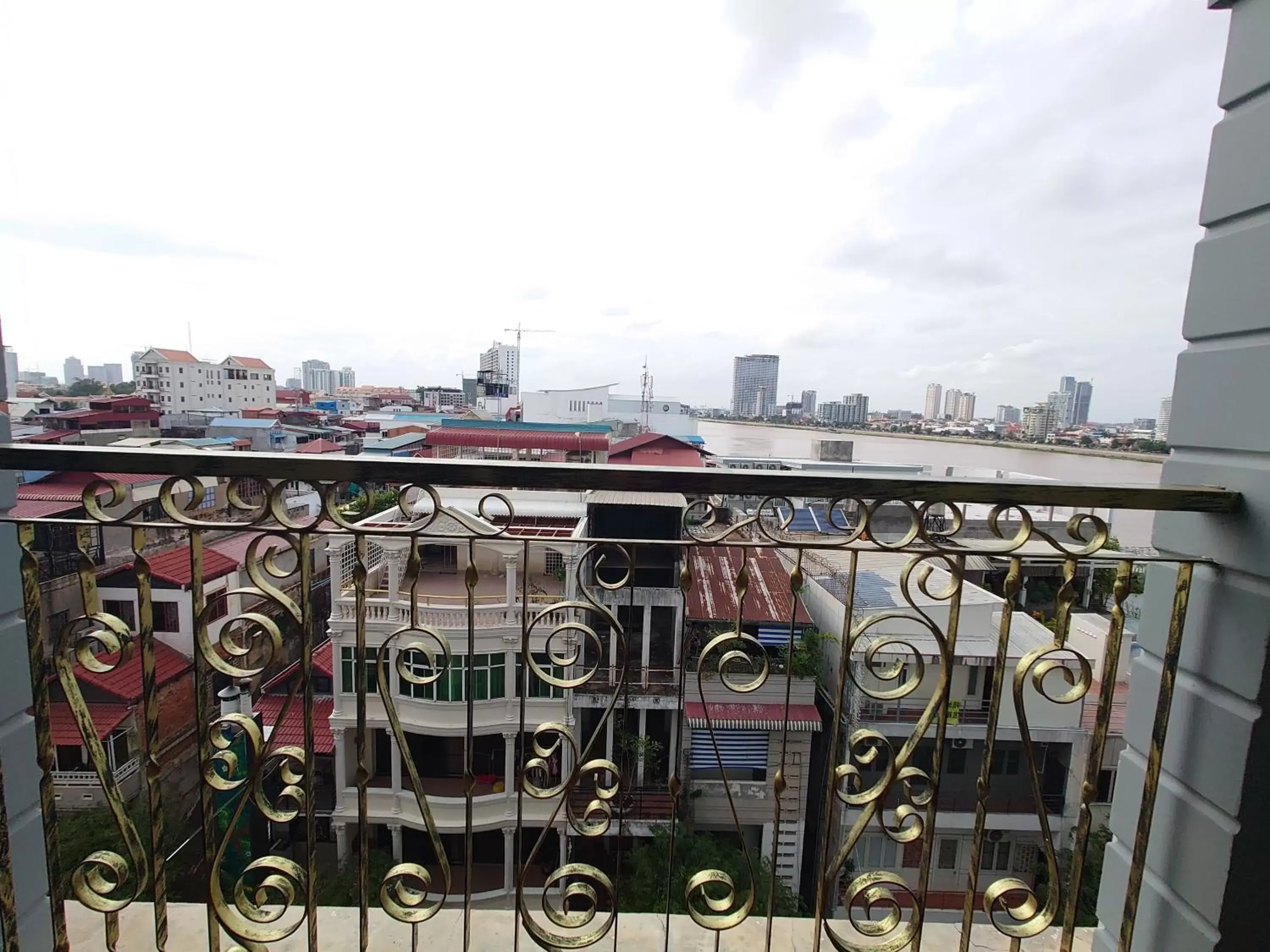 Balcony/Terrace in Phuminh Hotel Riverside