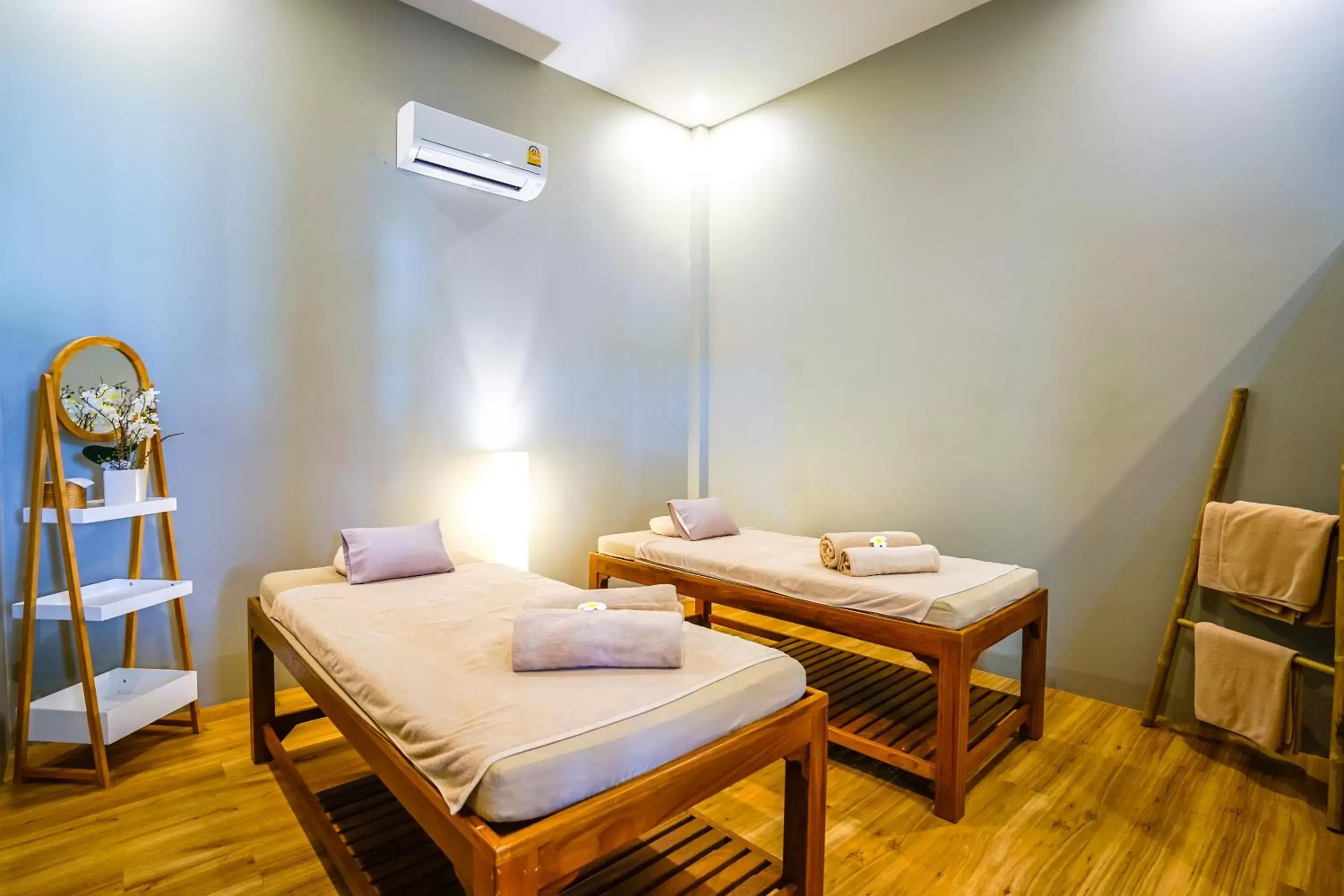 Massage in Serenity Hotel and Spa Kabinburi