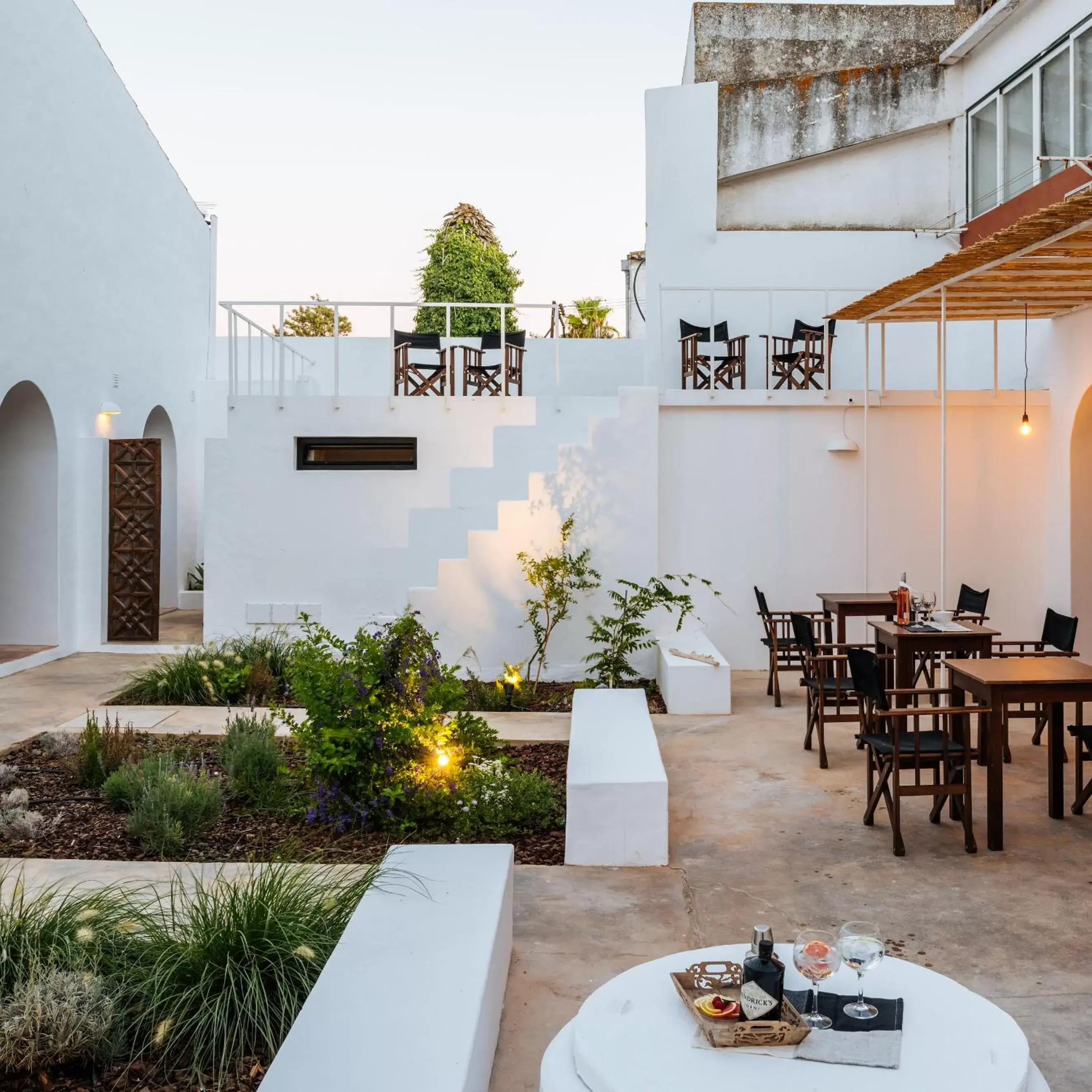 Garden, Restaurant/Places to Eat in Aljana Guest House Beja