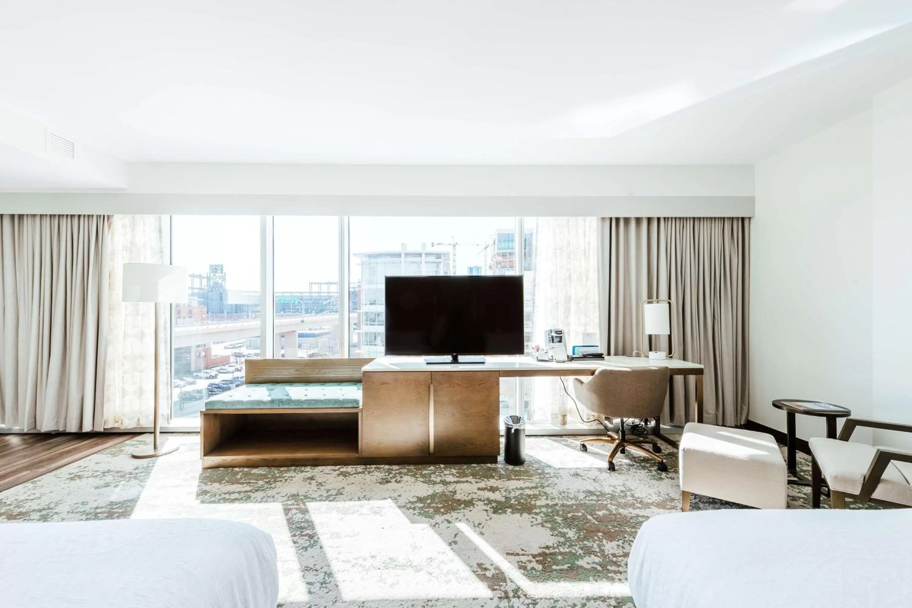 Bedroom, Bed in Hilton Garden Inn Denver Union Station