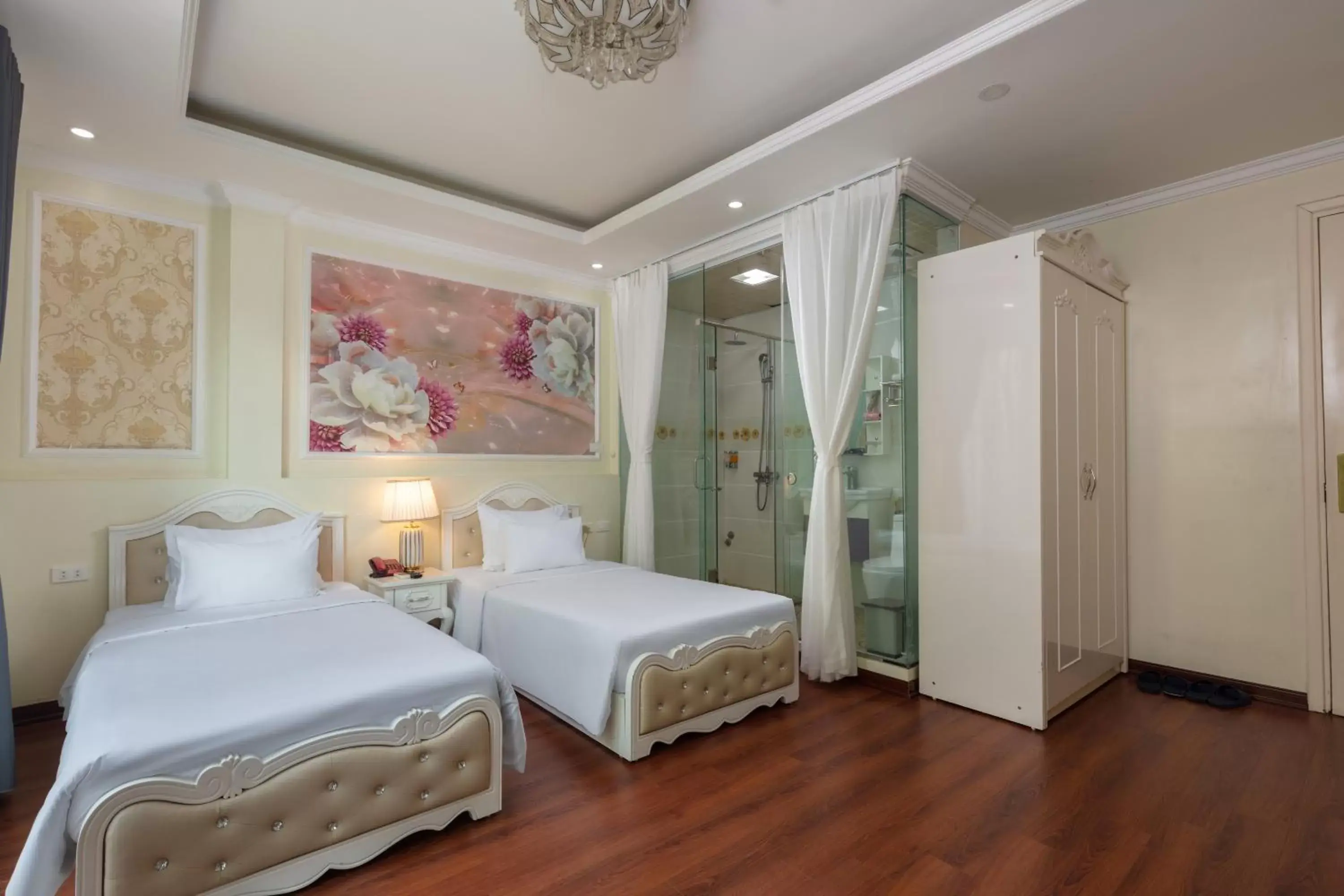 Bed in My Moon Hotel Hanoi