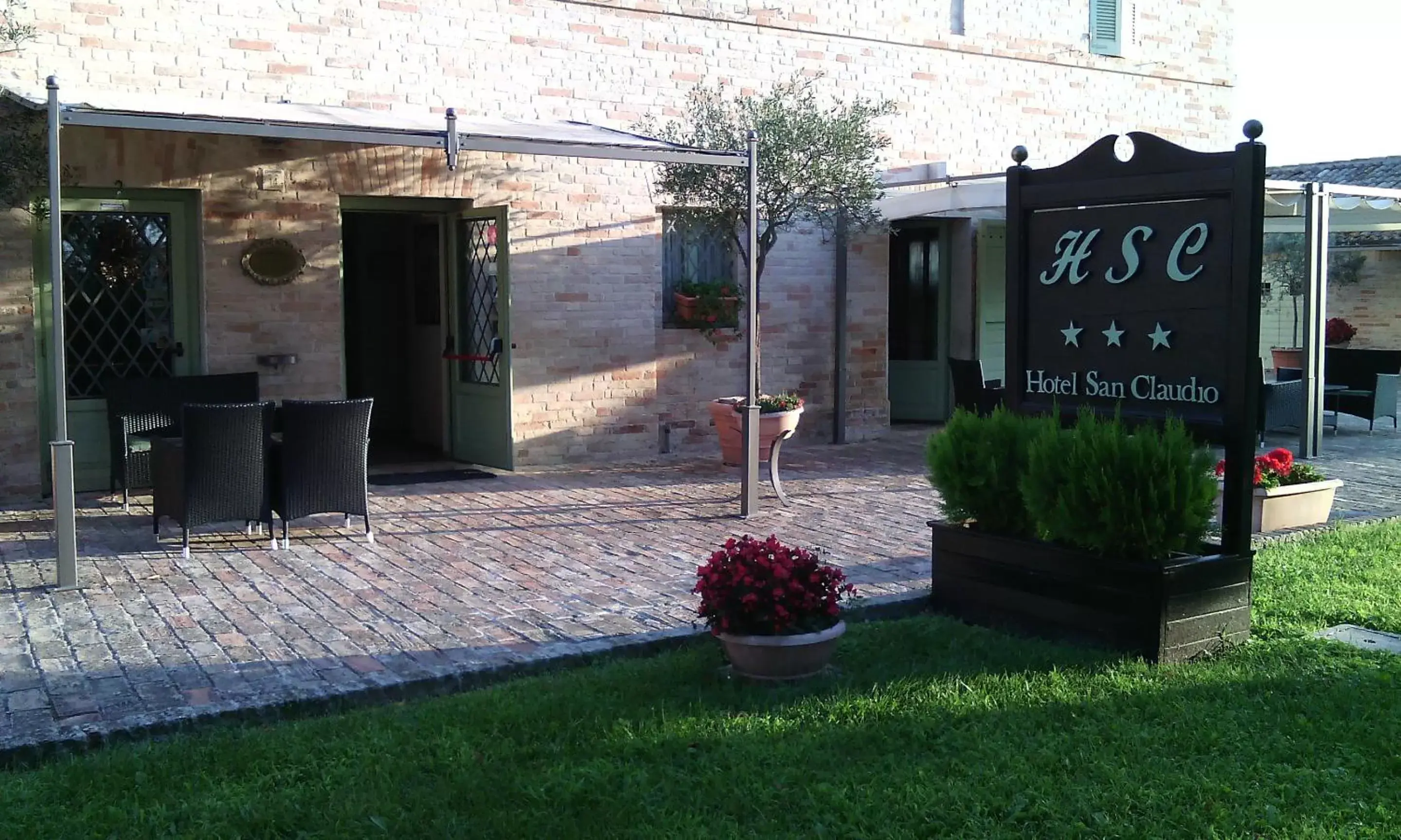 Property logo or sign, Garden in Hotel San Claudio