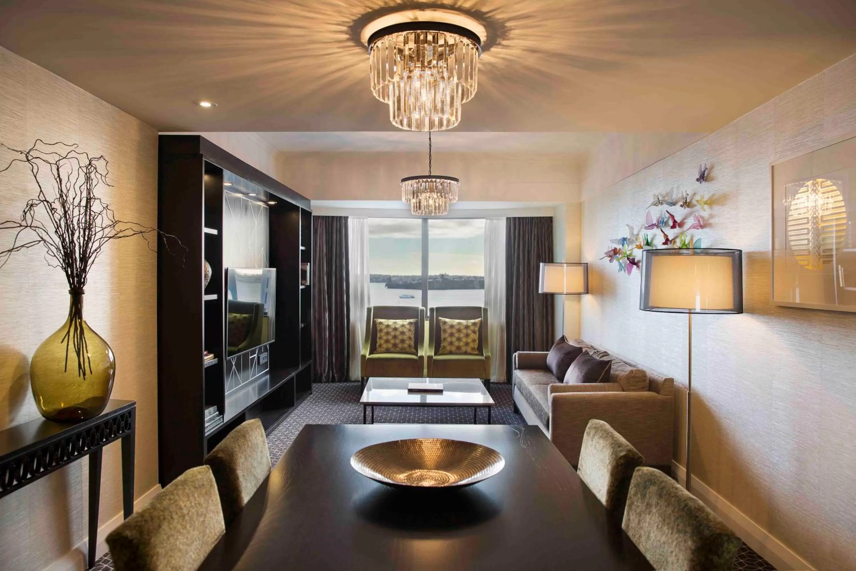 Living room in Mövenpick Hotel Auckland