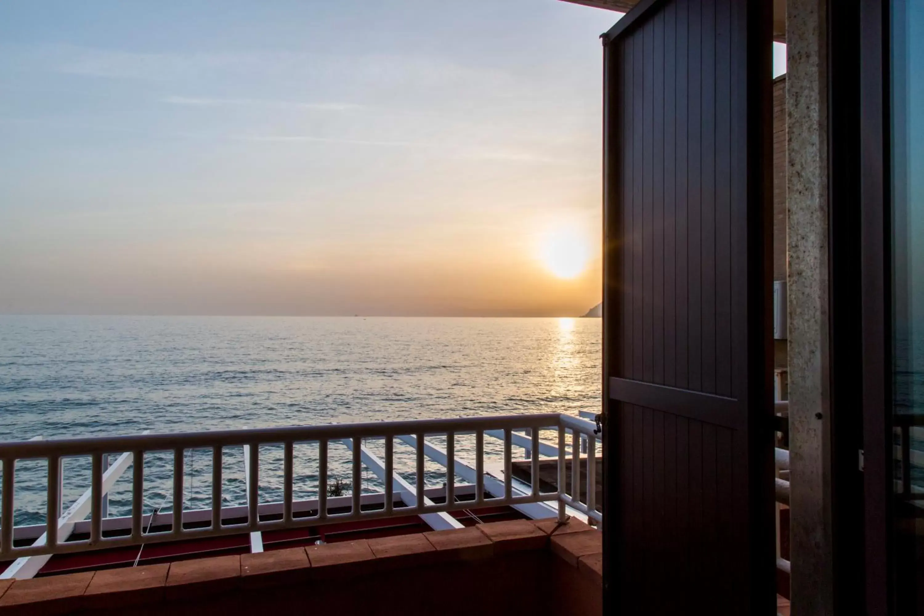Sea view, Balcony/Terrace in Hotel Centro Congressi Polo Nautico