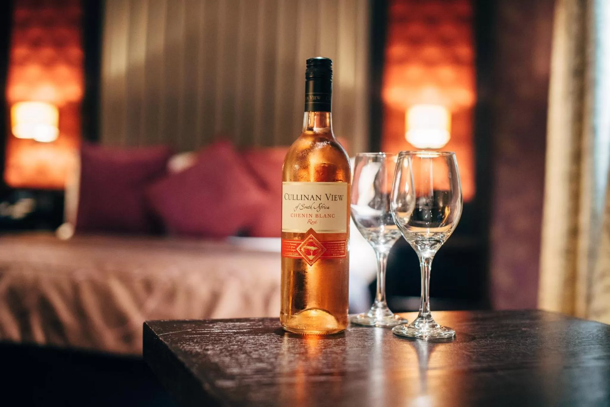 Bed in The Torrance Hotel