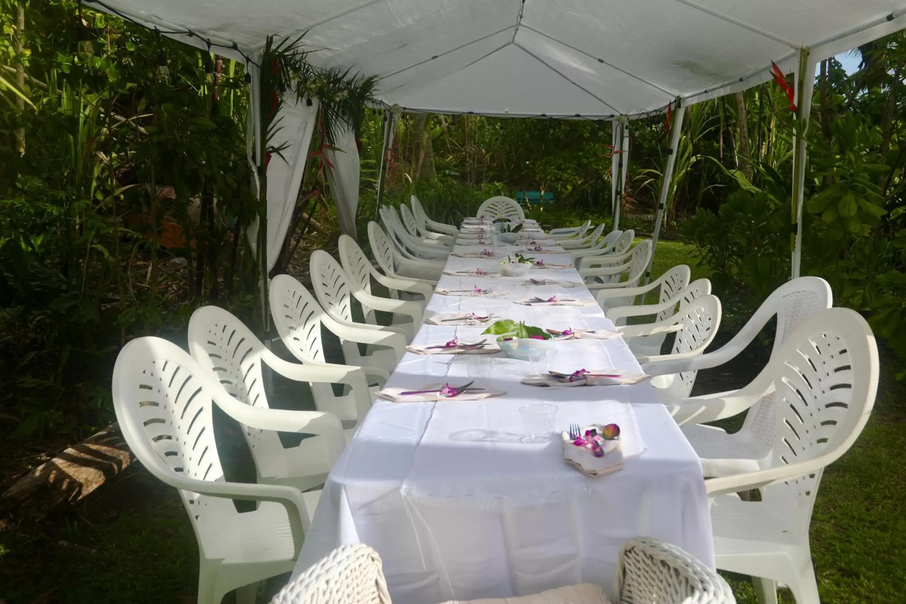 wedding, Restaurant/Places to Eat in Ma'ukele Lodge