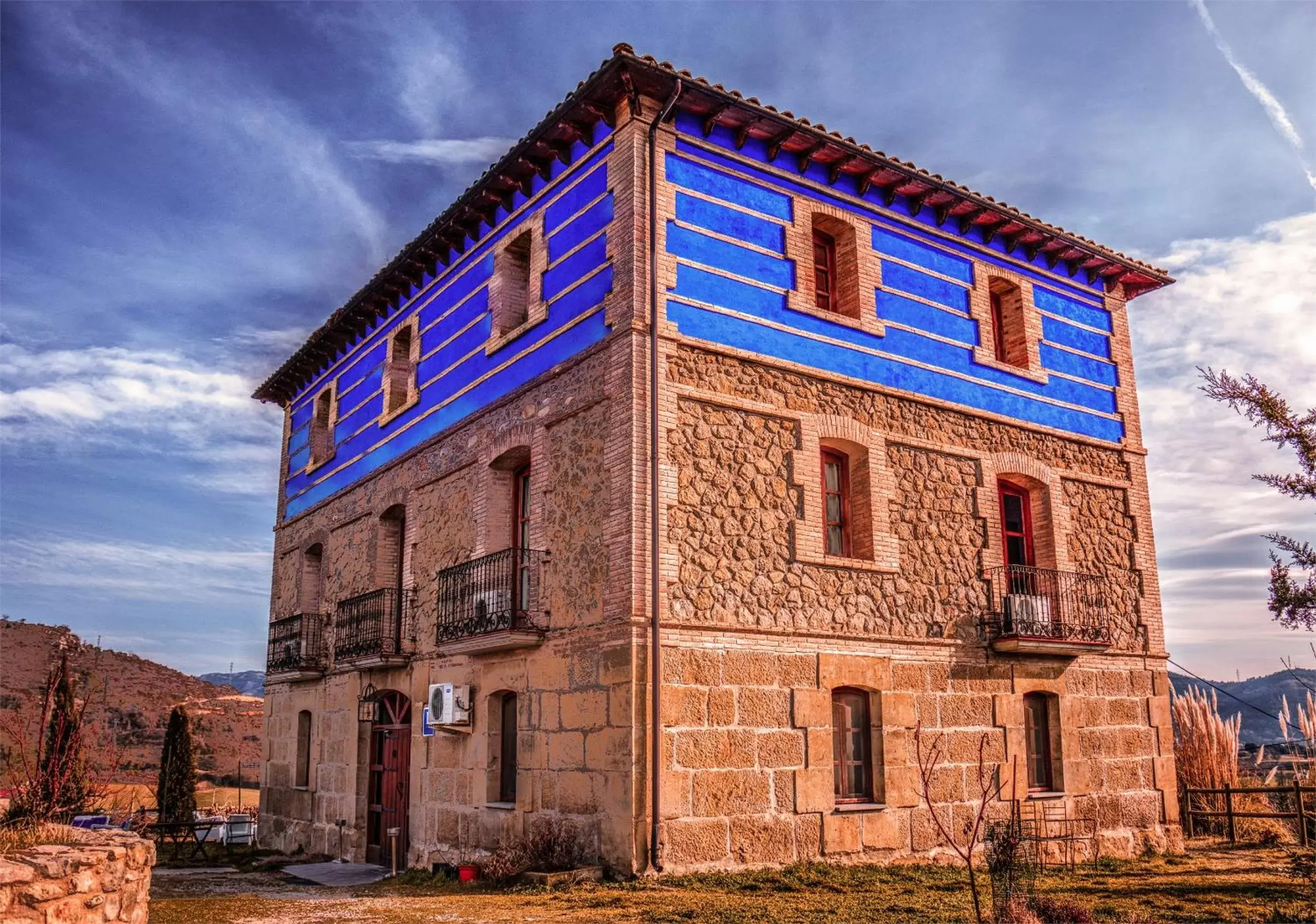 Facade/entrance, Property Building in Hotel Boutique Bodegas De Arnes - Adults Only