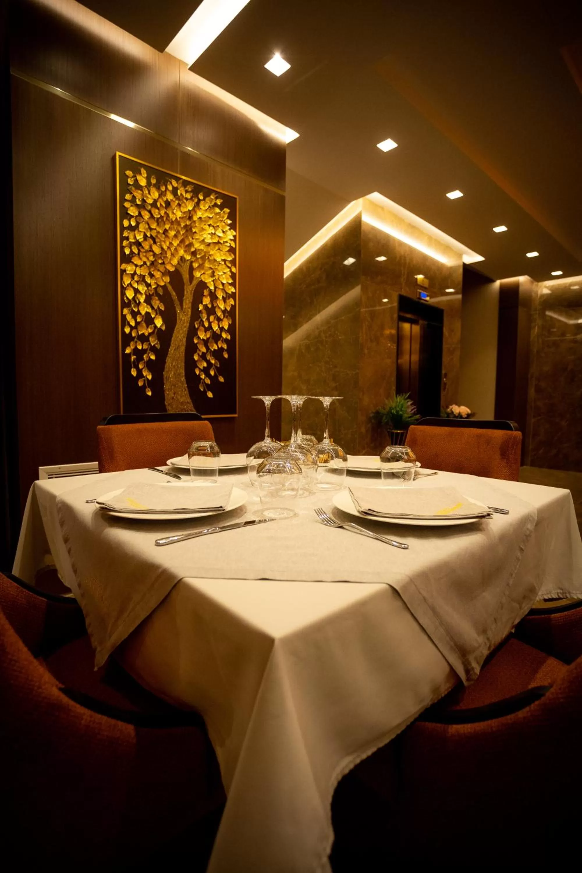 Restaurant/places to eat in Deluxe Resort and SPA