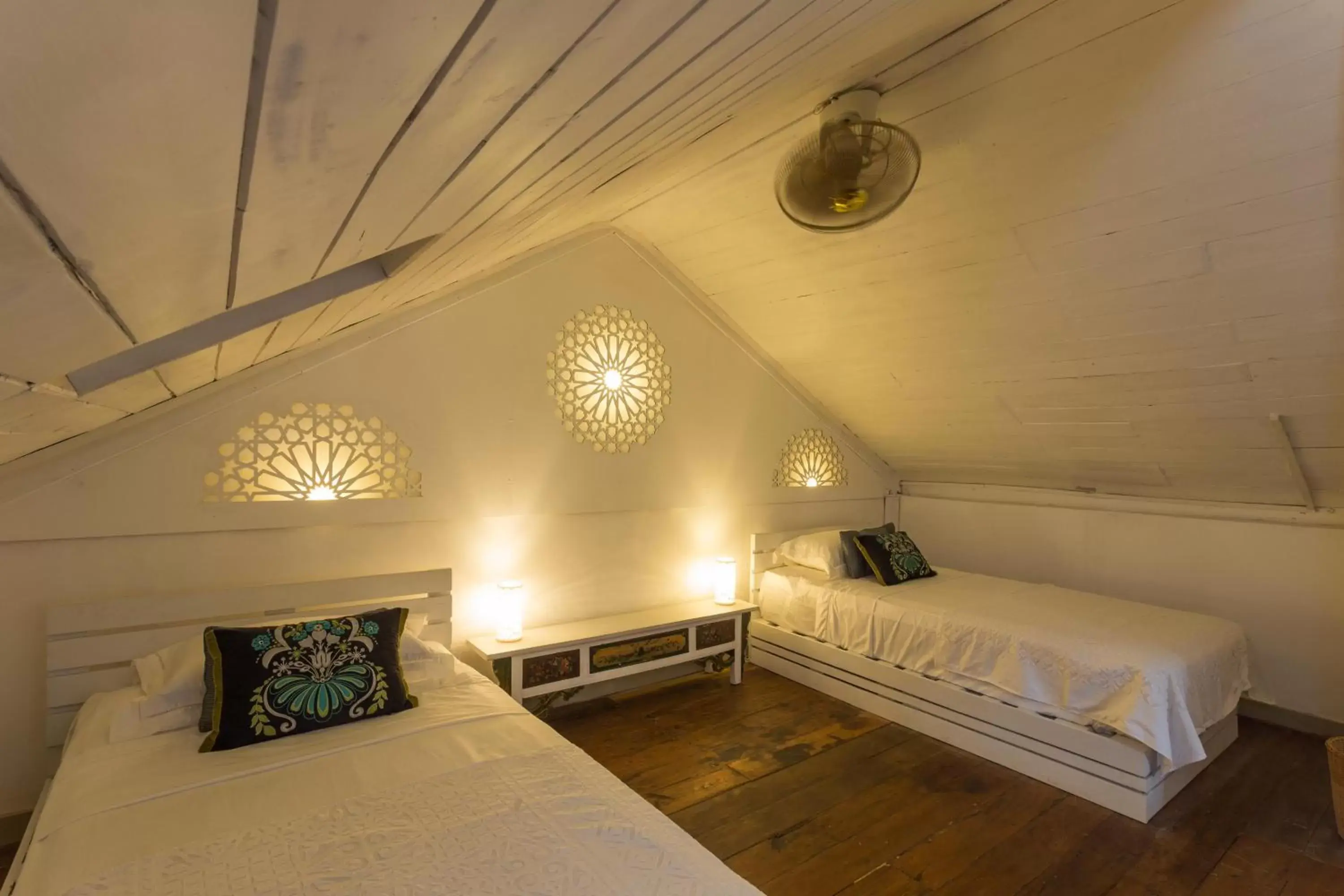 Twin Room with Bath in Prana Home Twin Room with Bath in Prana Home