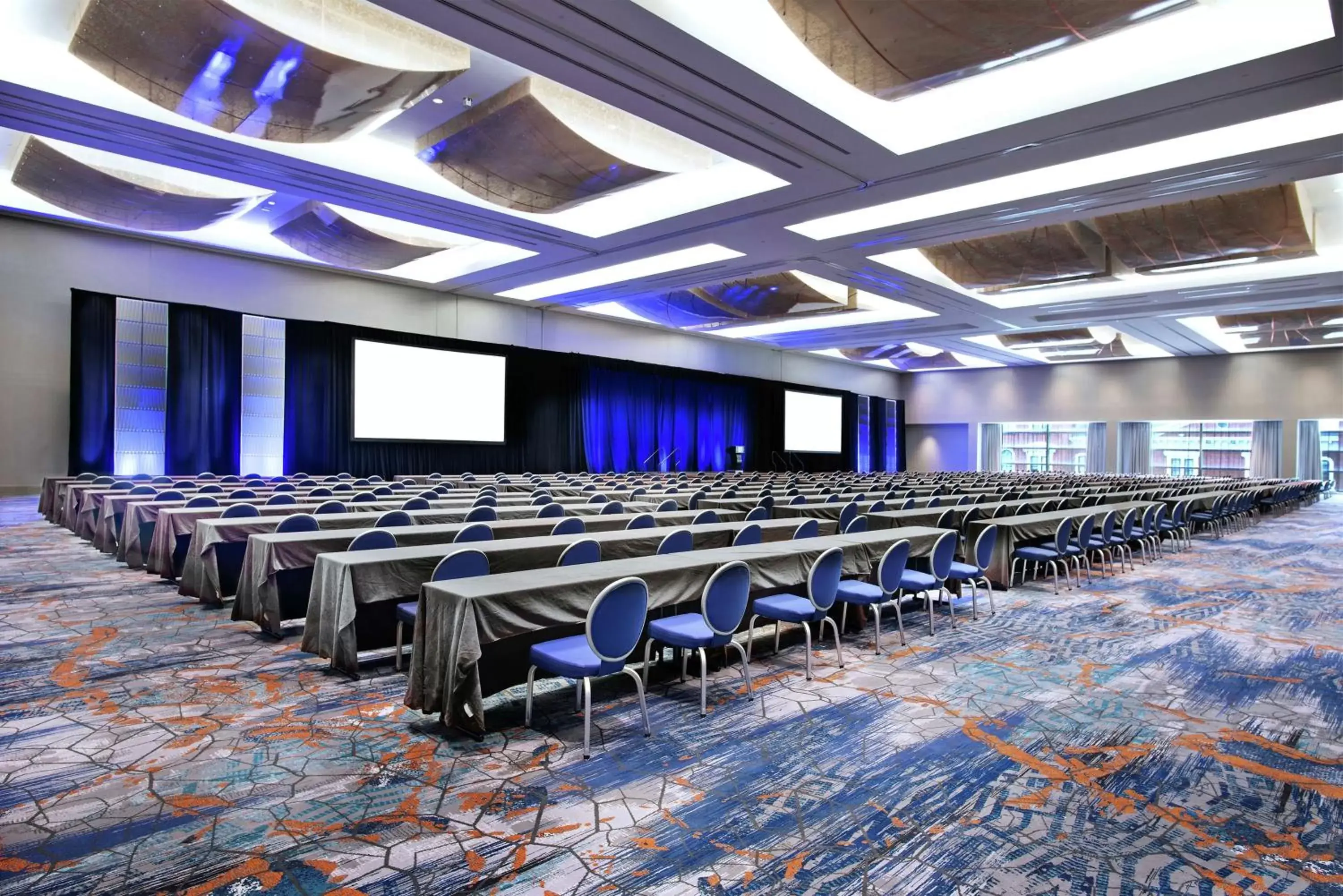 Meeting/conference room in Hilton Baltimore Inner Harbor