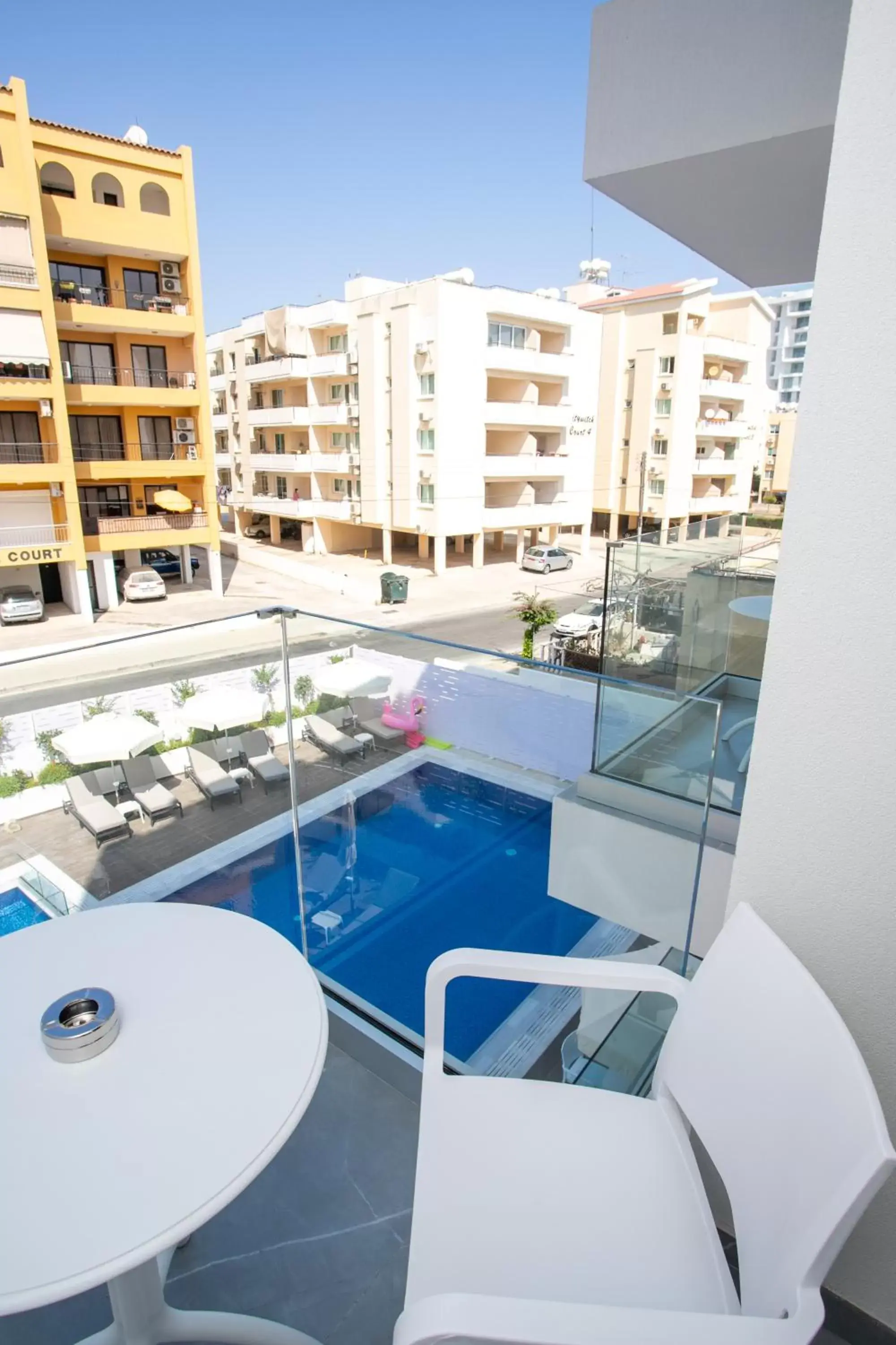 Balcony/Terrace, Swimming Pool in Best Western Plus Larco Hotel
