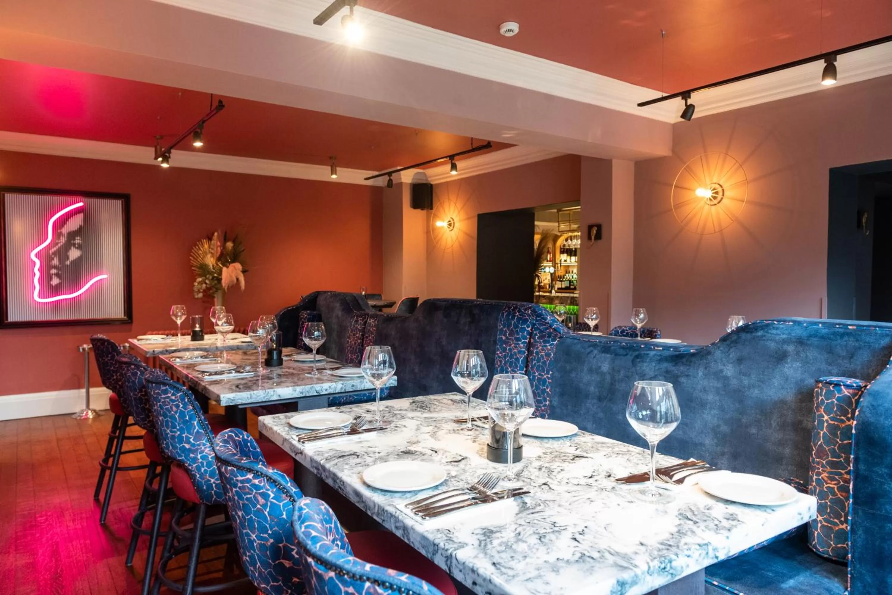 Restaurant/places to eat in The Pine Marten by Innkeeper's Collection