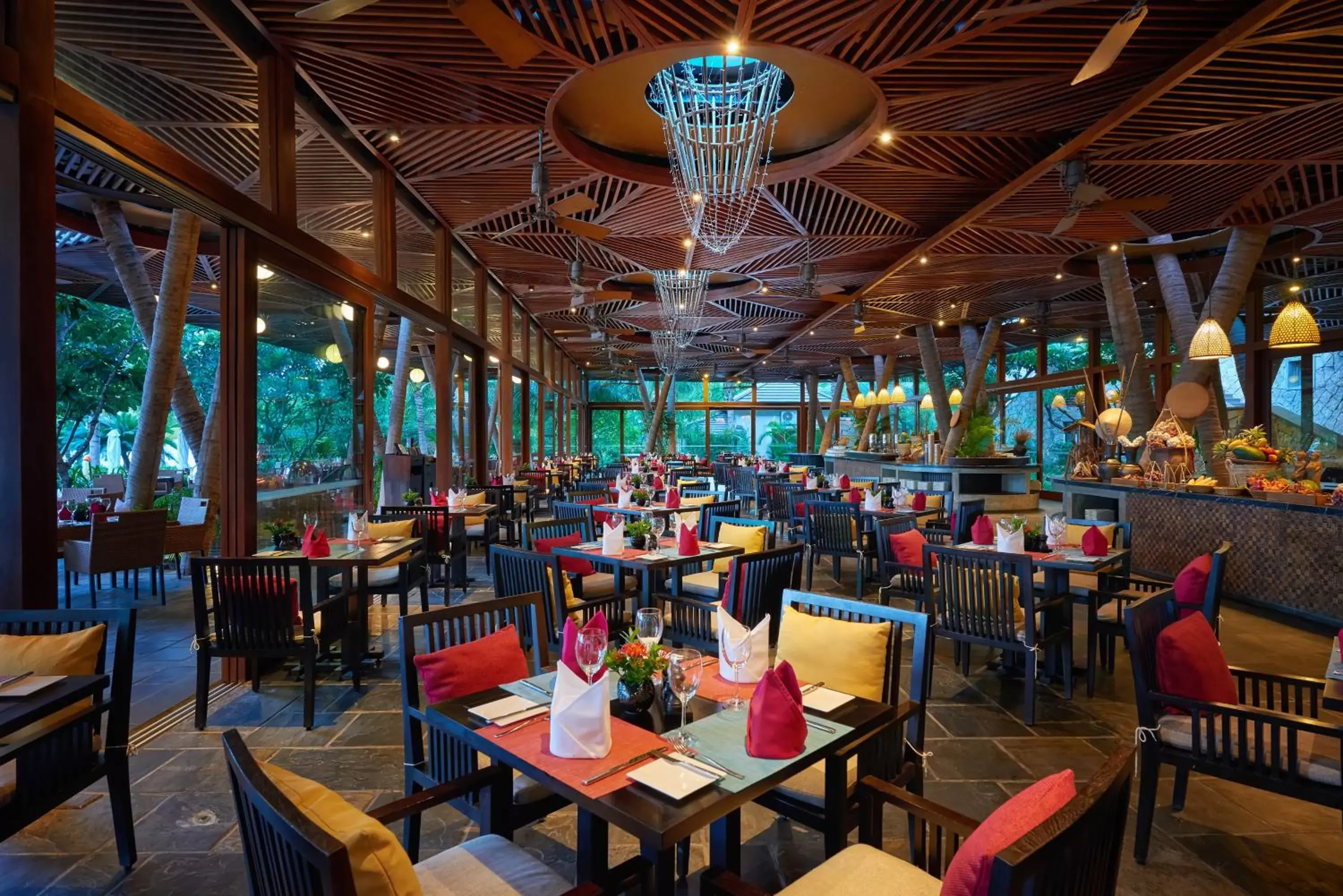 Restaurant/Places to Eat in Amiana Resort Nha Trang