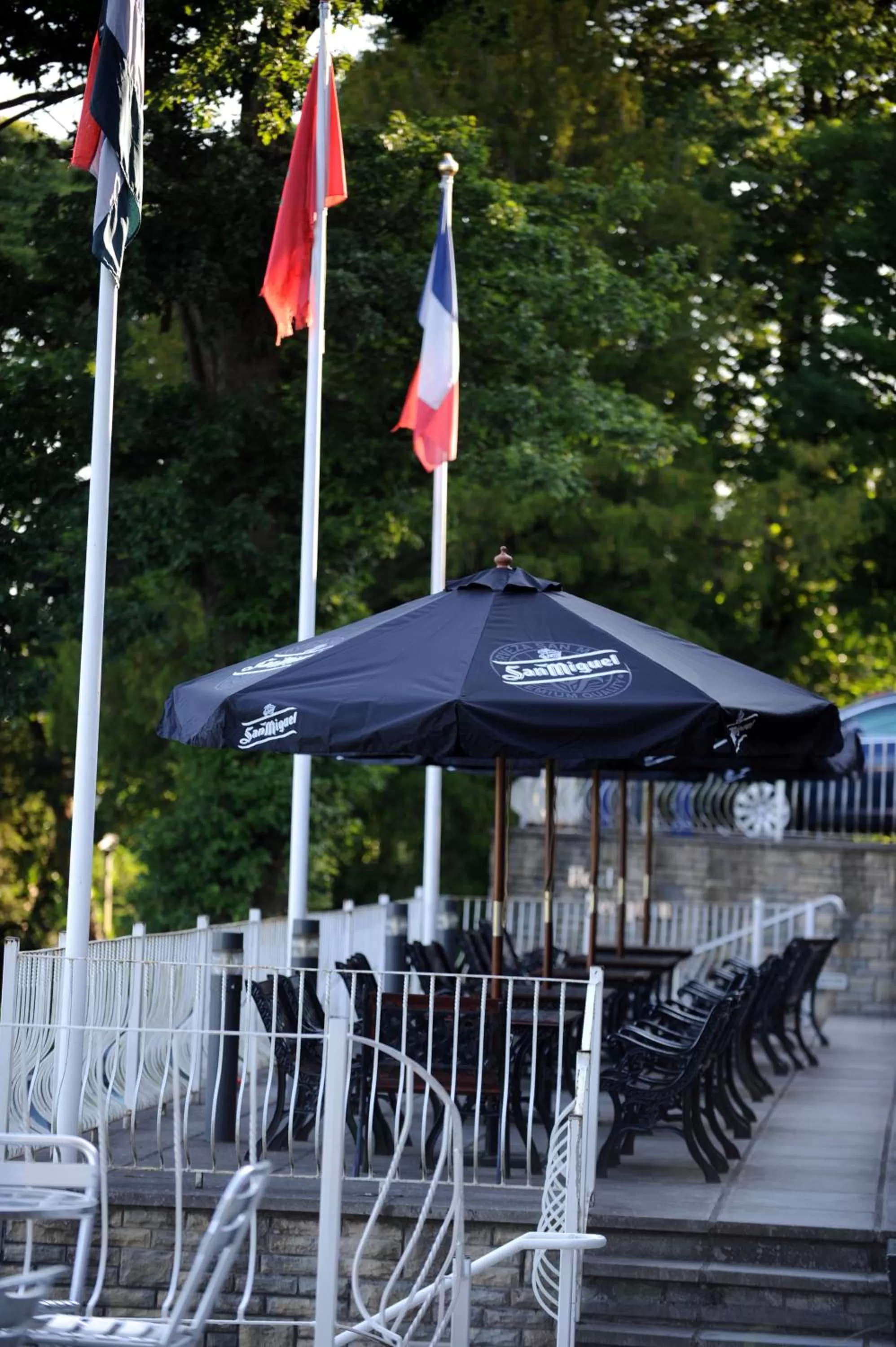 Patio in The Diplomat Hotel Restaurant & Spa