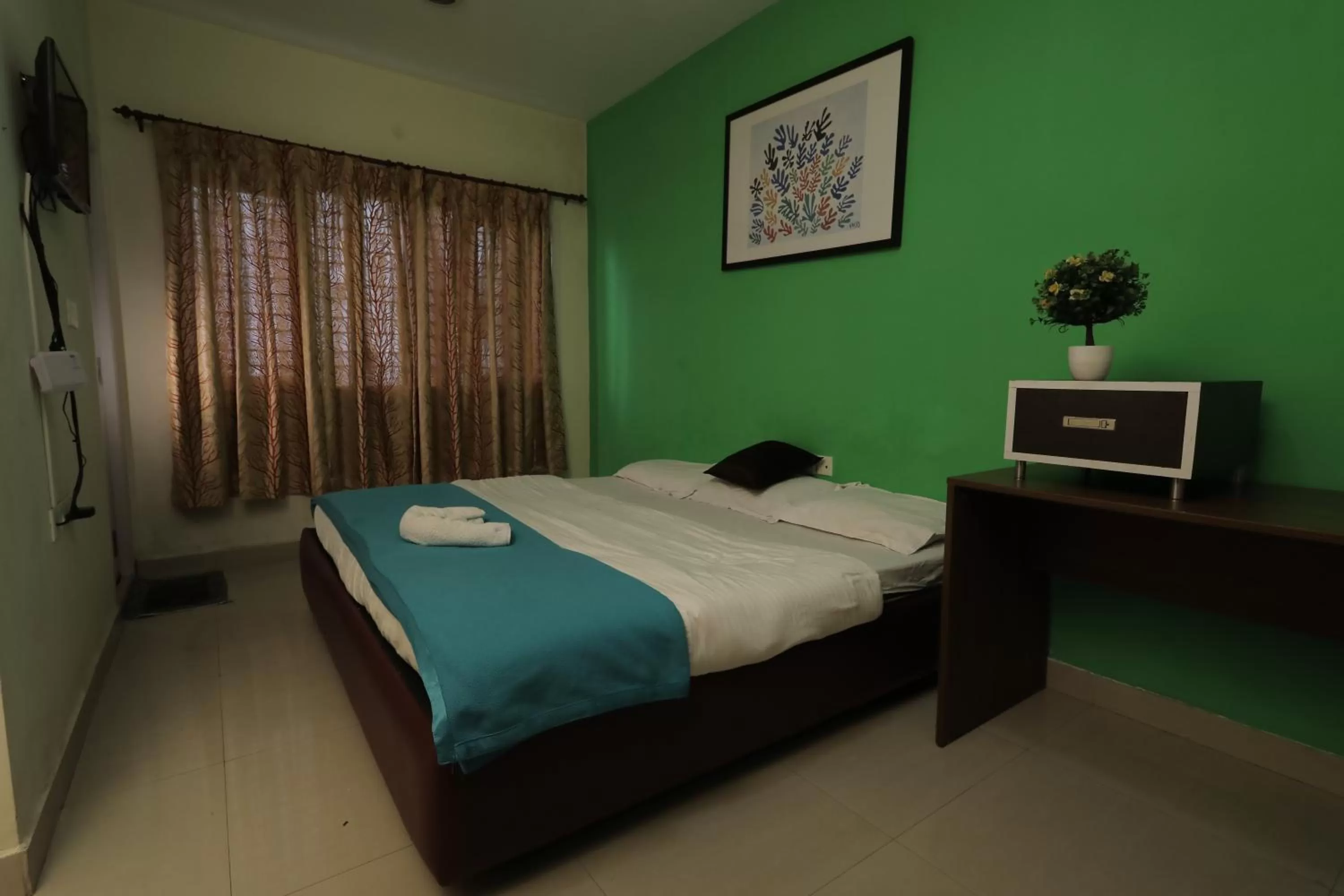 Bed in Nilgiris Inn By Lexstays Kotagiri, Ooty