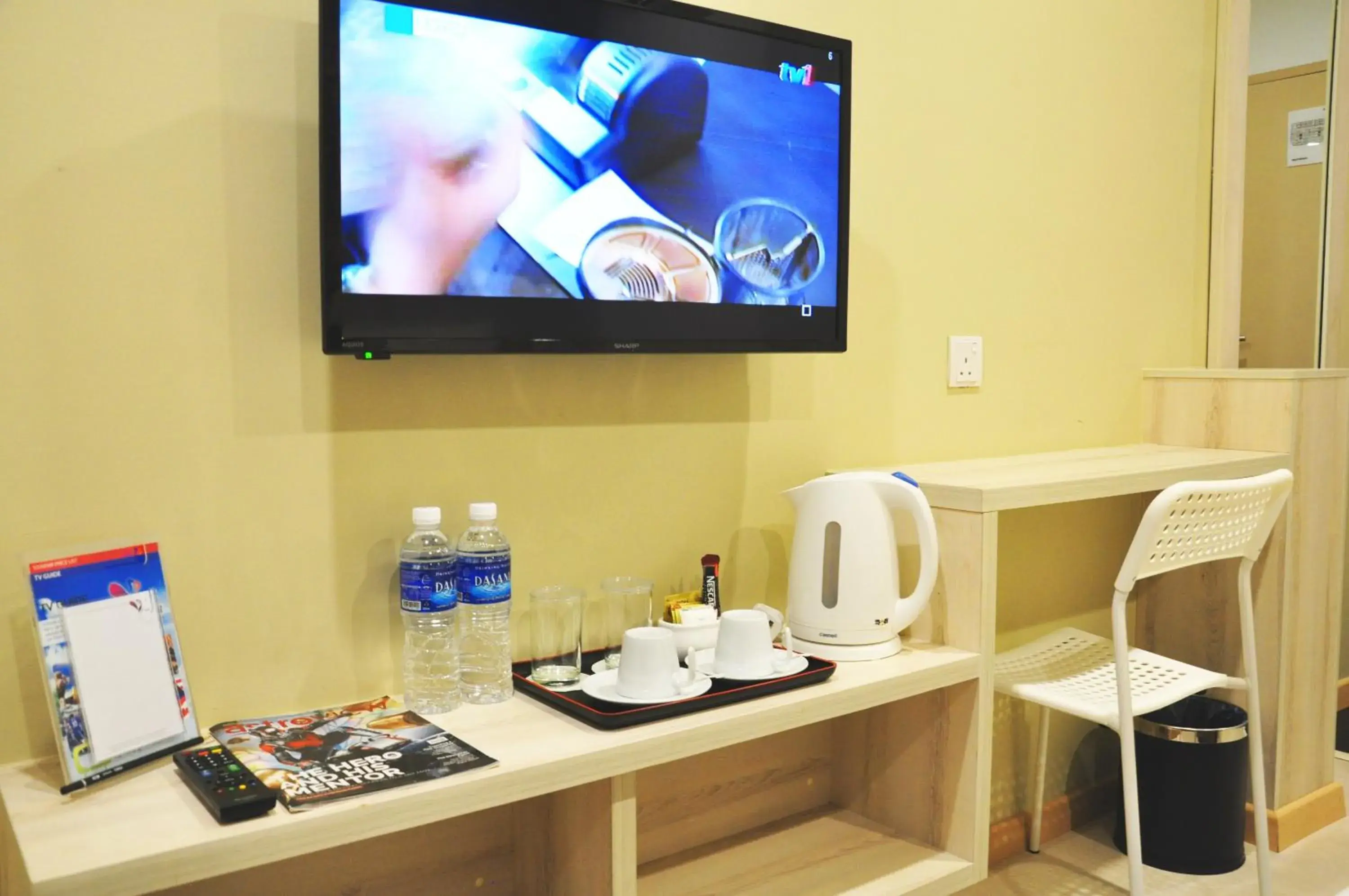 TV/Entertainment Center in Valya Hotel