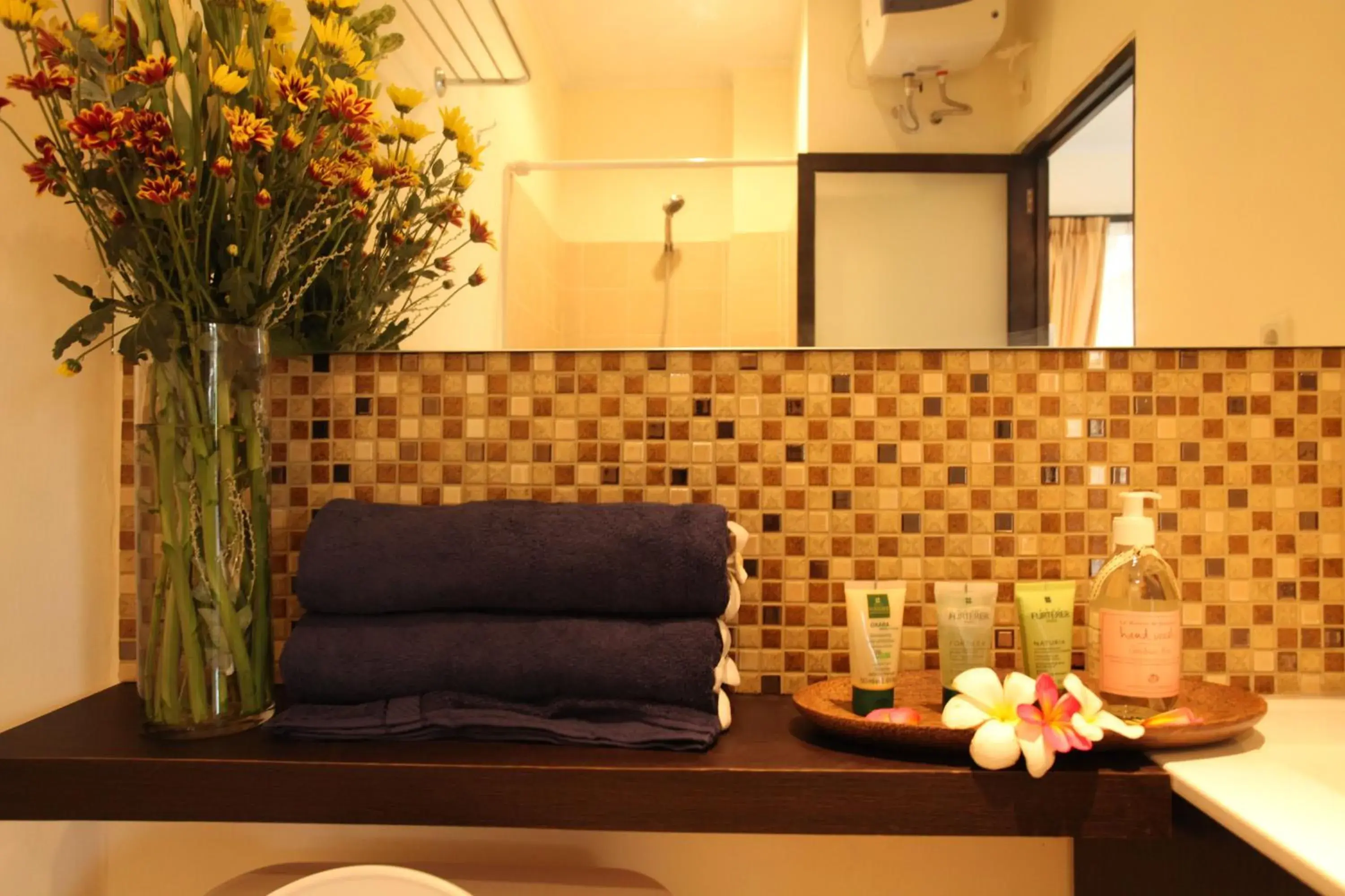 Bathroom in Sanur Seaview Hotel