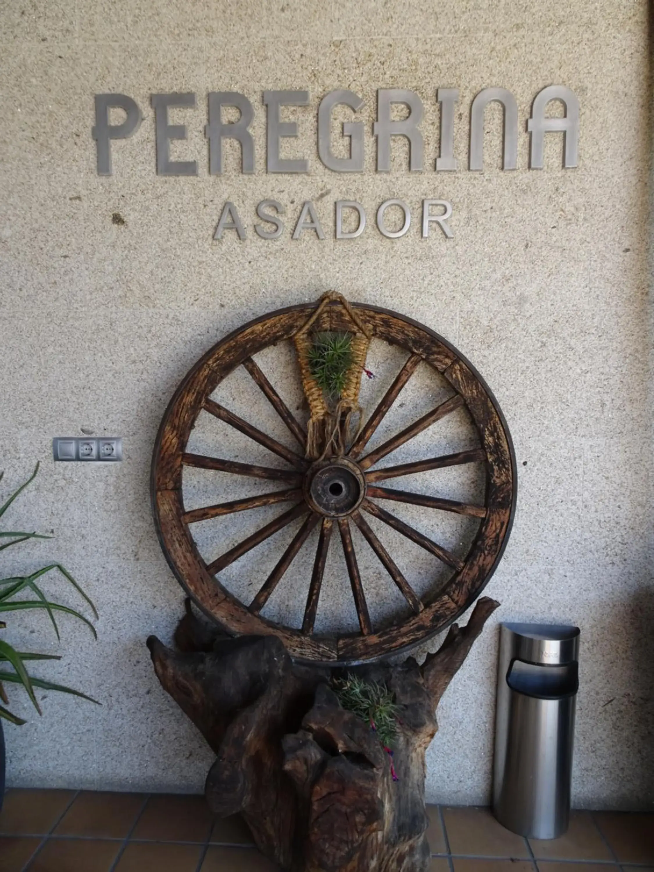 Restaurant/places to eat in Hotel Peregrina