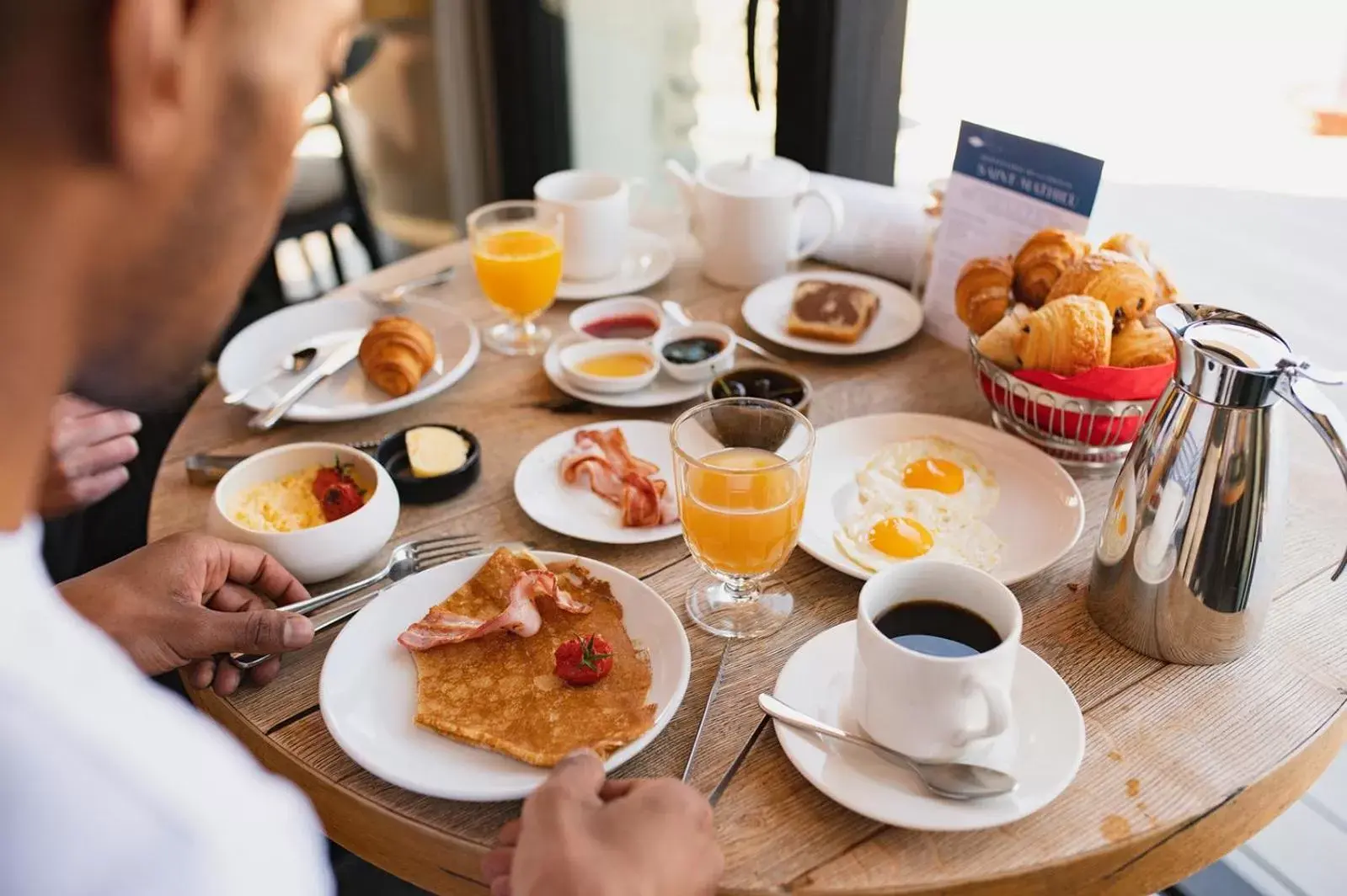 Breakfast in Hostellerie de la Pointe Saint-Mathieu - SPA & Restaurant