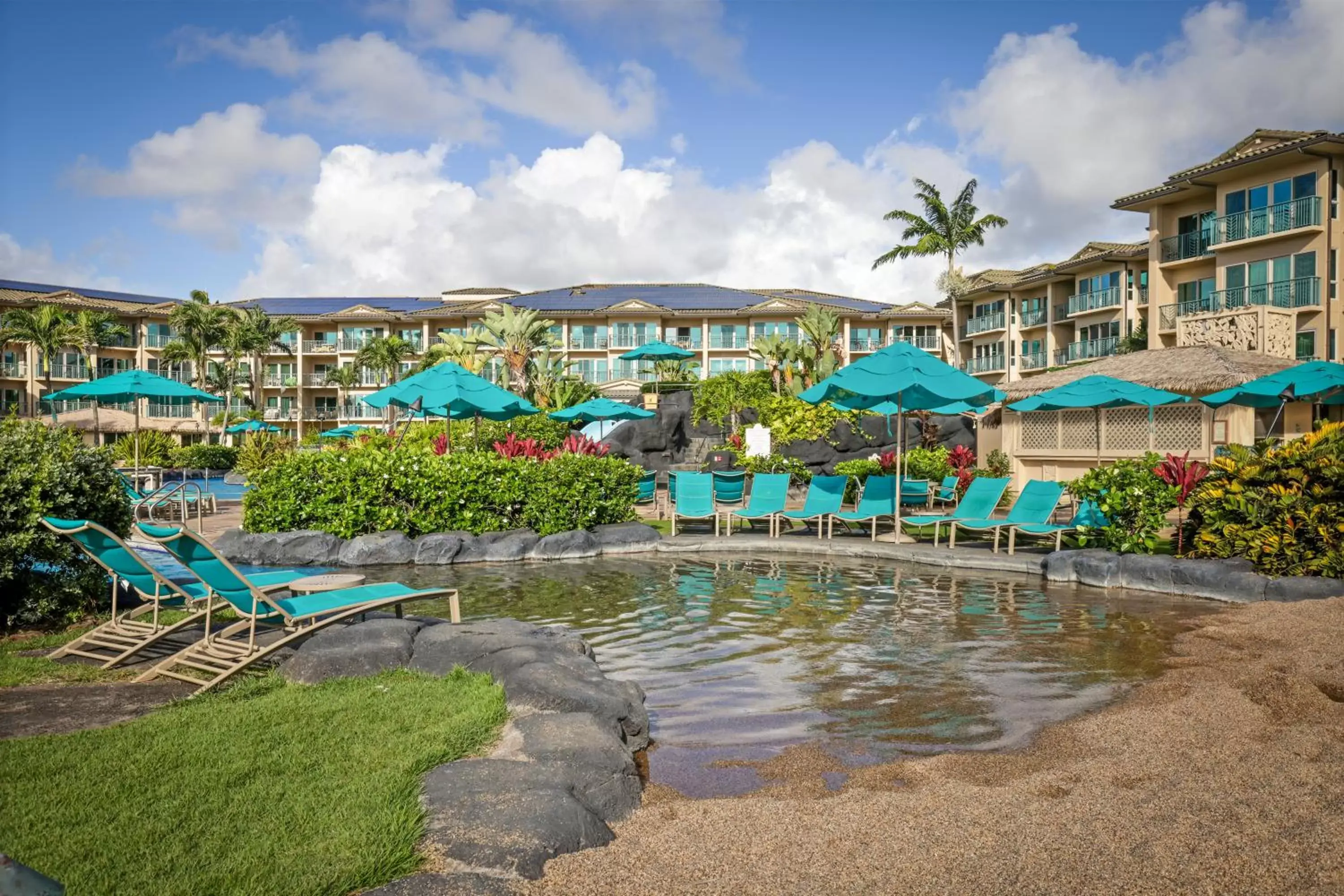 Swimming pool in Waipouli Beach Resort & Spa Kauai By Outrigger