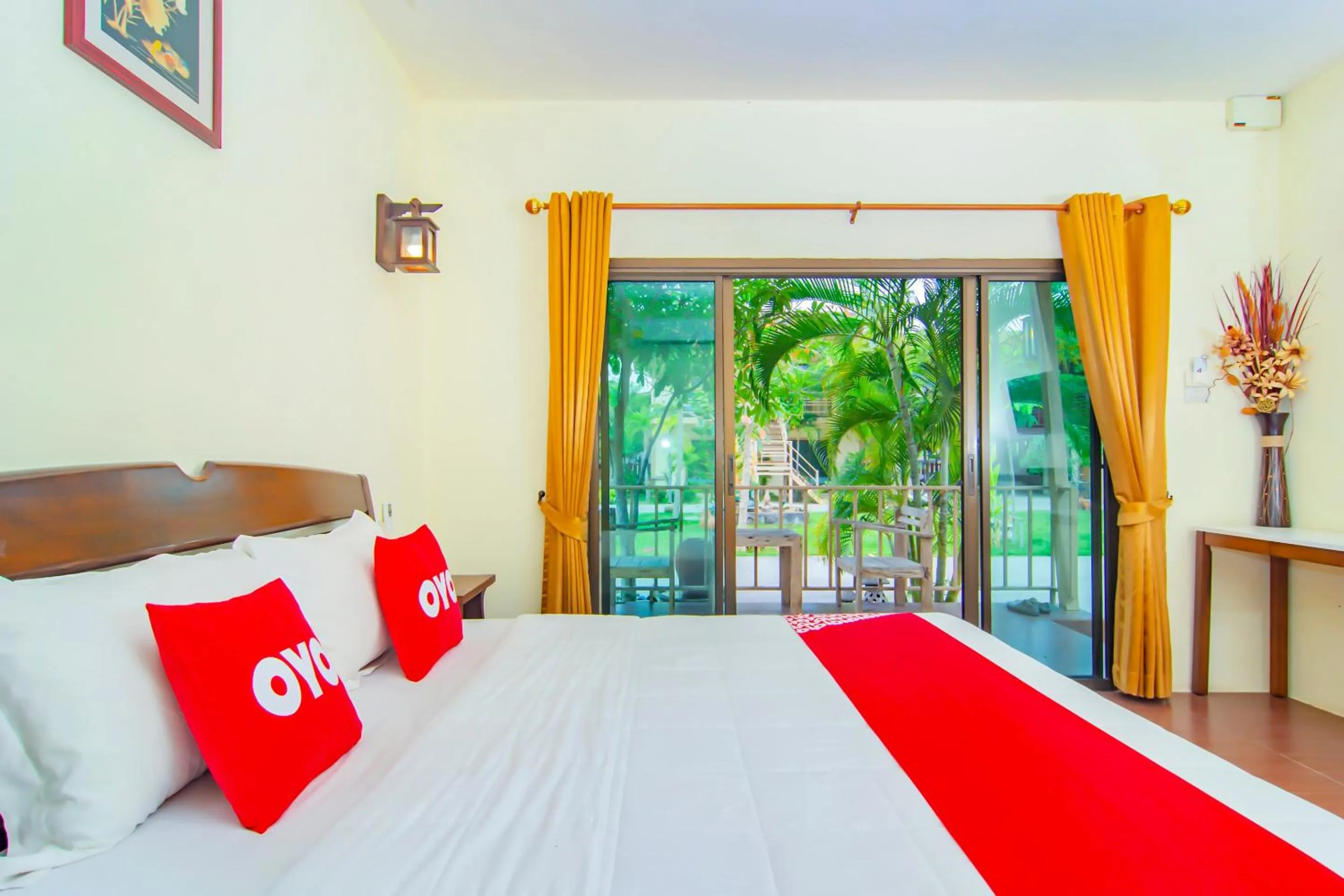 Bedroom, Bed in OYO 607 Nawang Resort