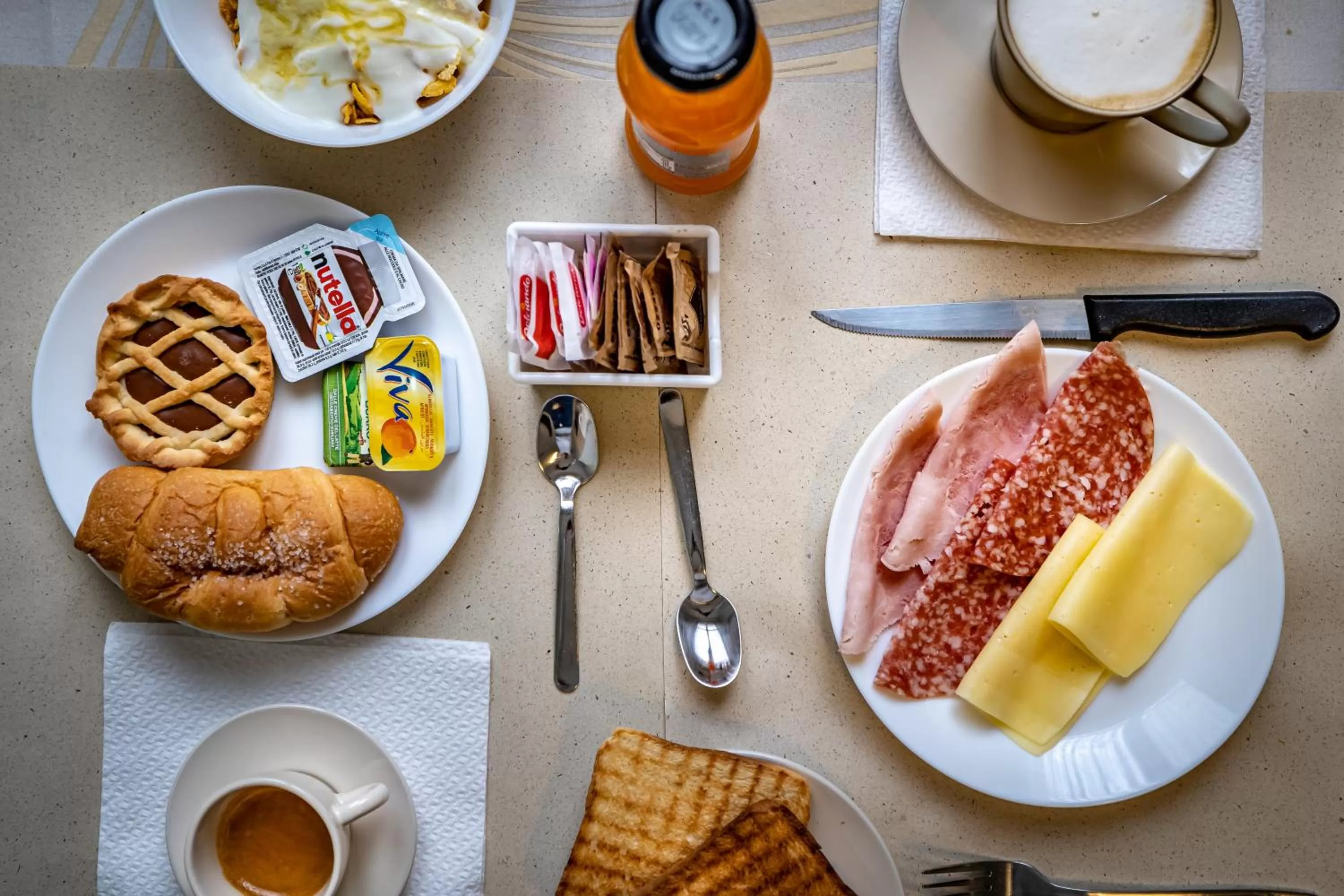 Breakfast in Maison Bianca B&B