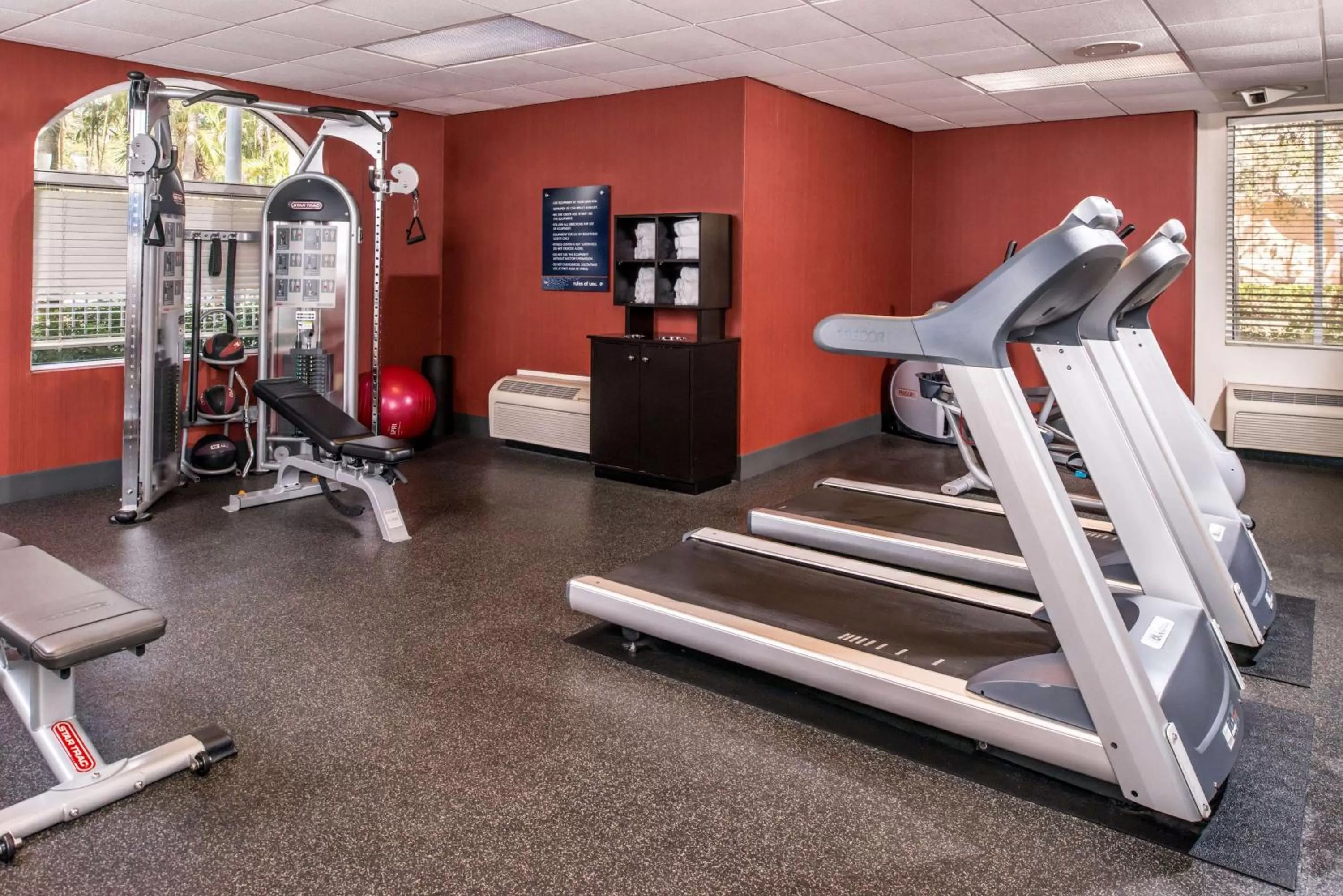 Fitness centre/facilities in Hampton Inn Fort Lauderdale Plantation